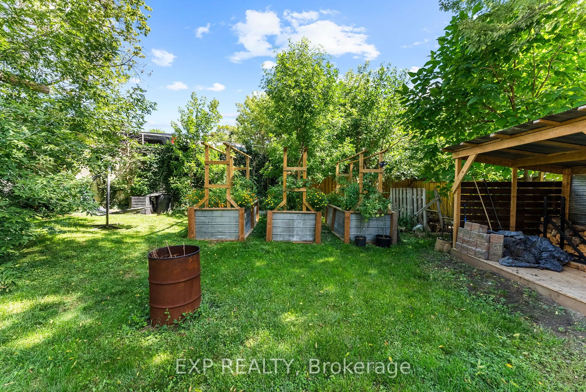 173 Simcoe Avenue
