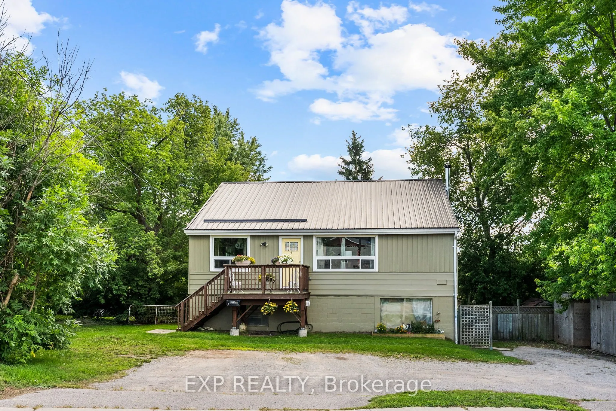173 Simcoe Avenue