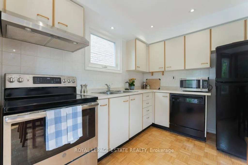 241 Rosedale Heights Drive