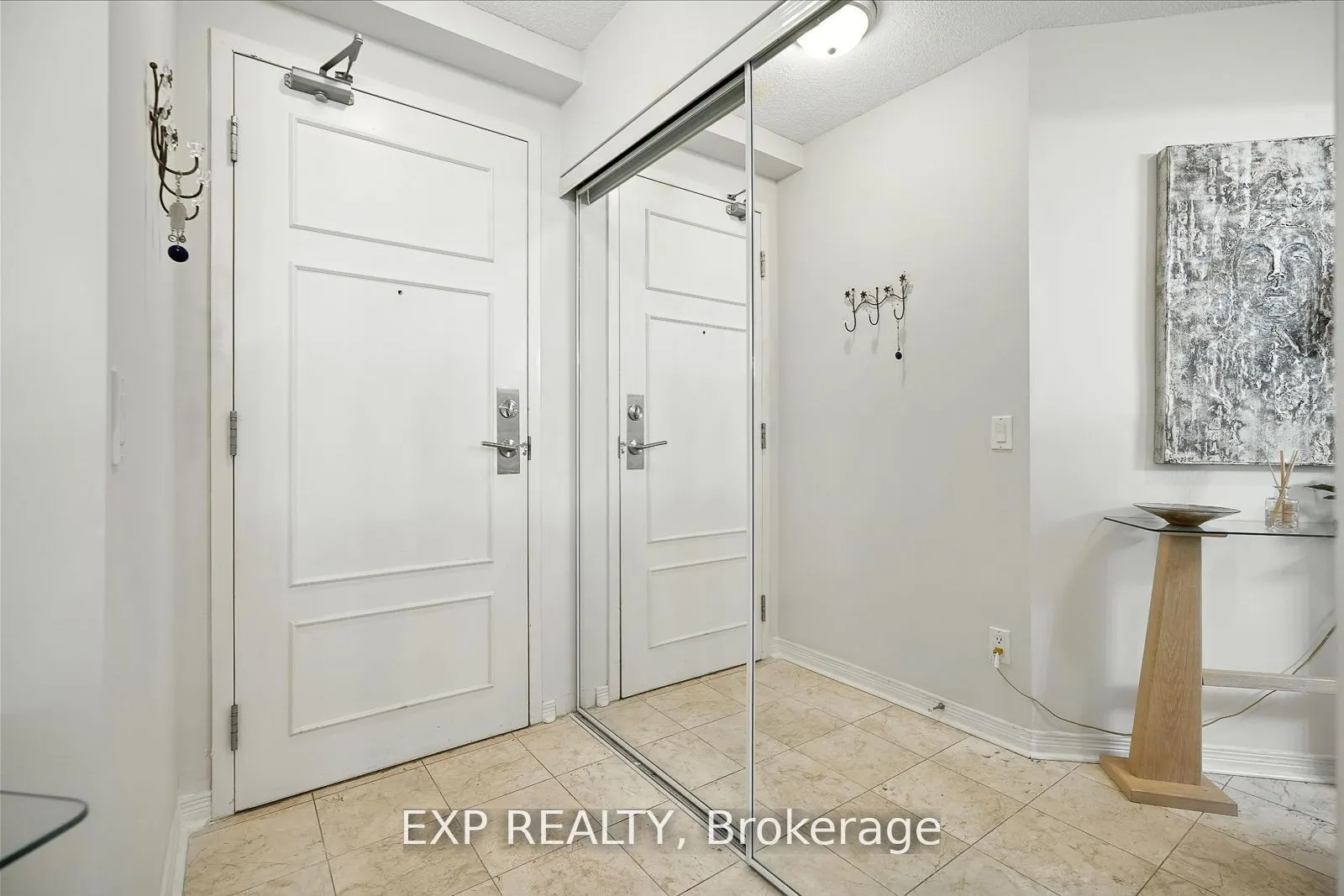 350 Red Maple Road, #505
