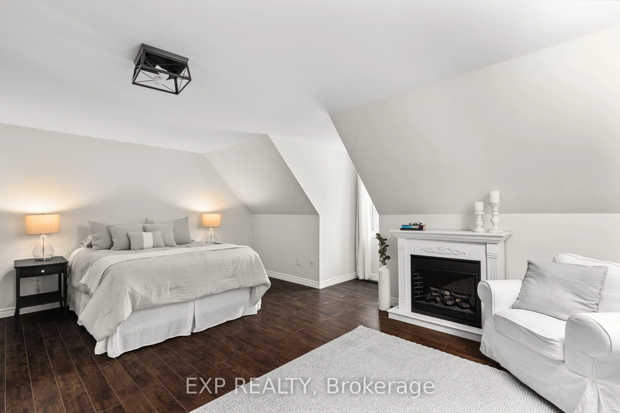 16245 7th Concession Road