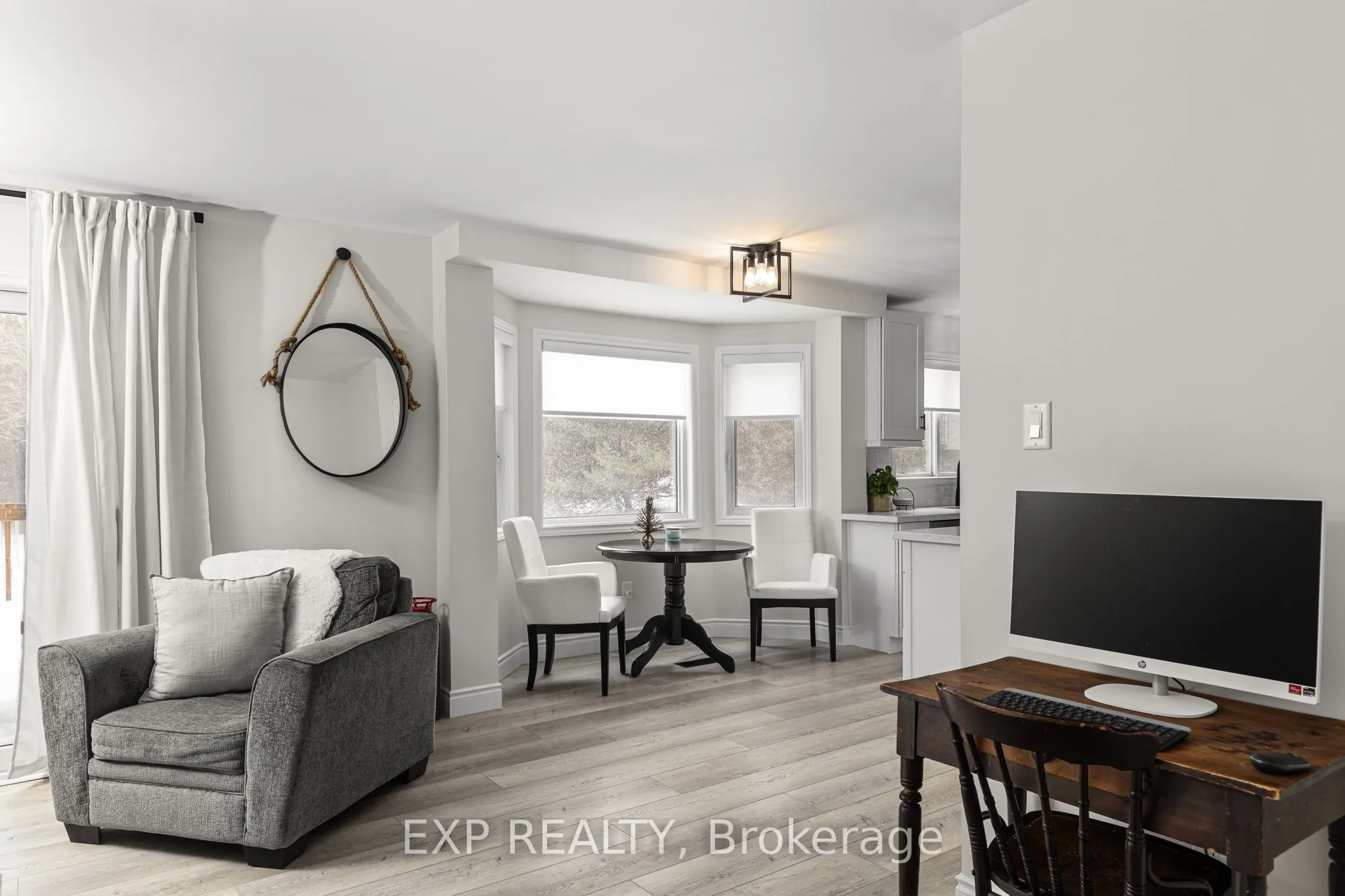 16245 7th Concession Road