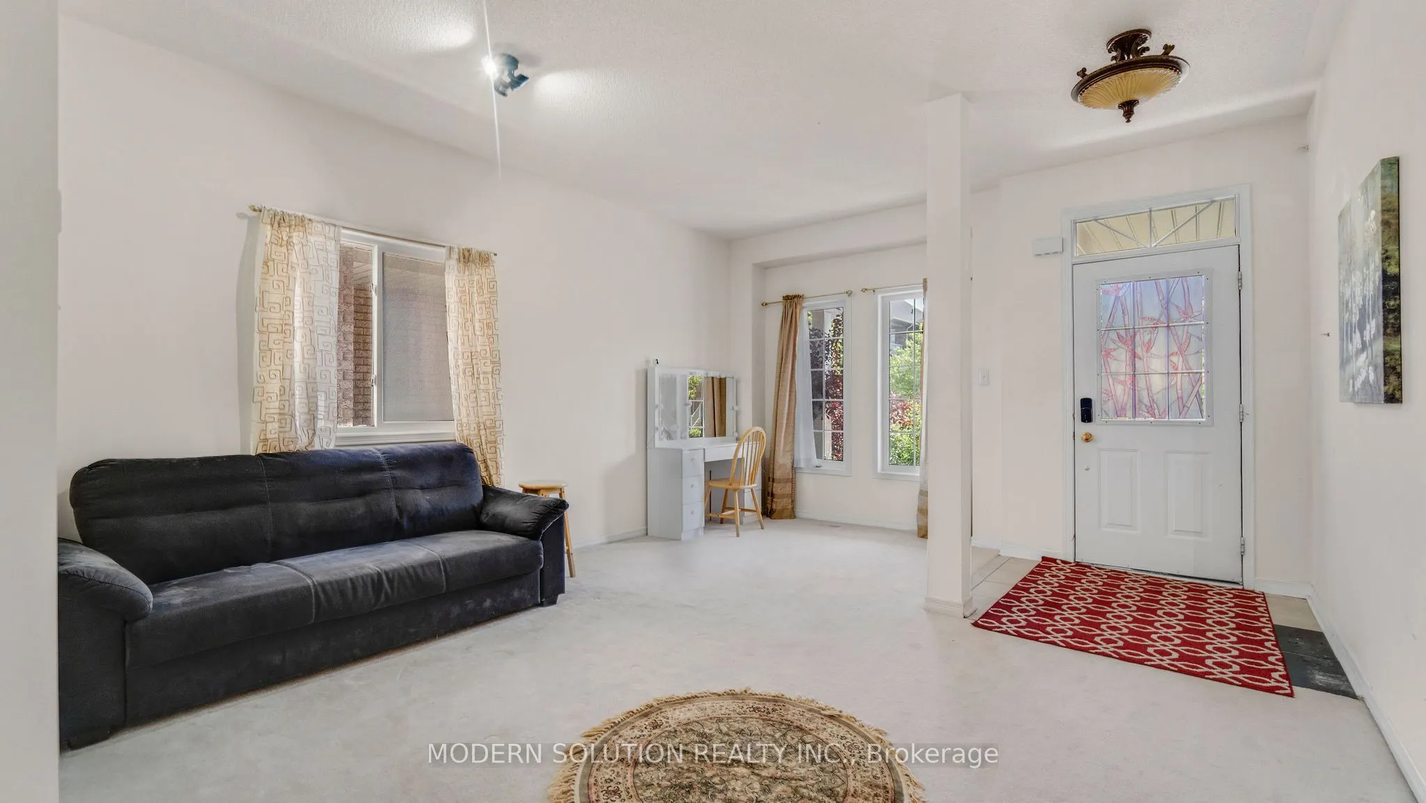 86 Lebovic Drive