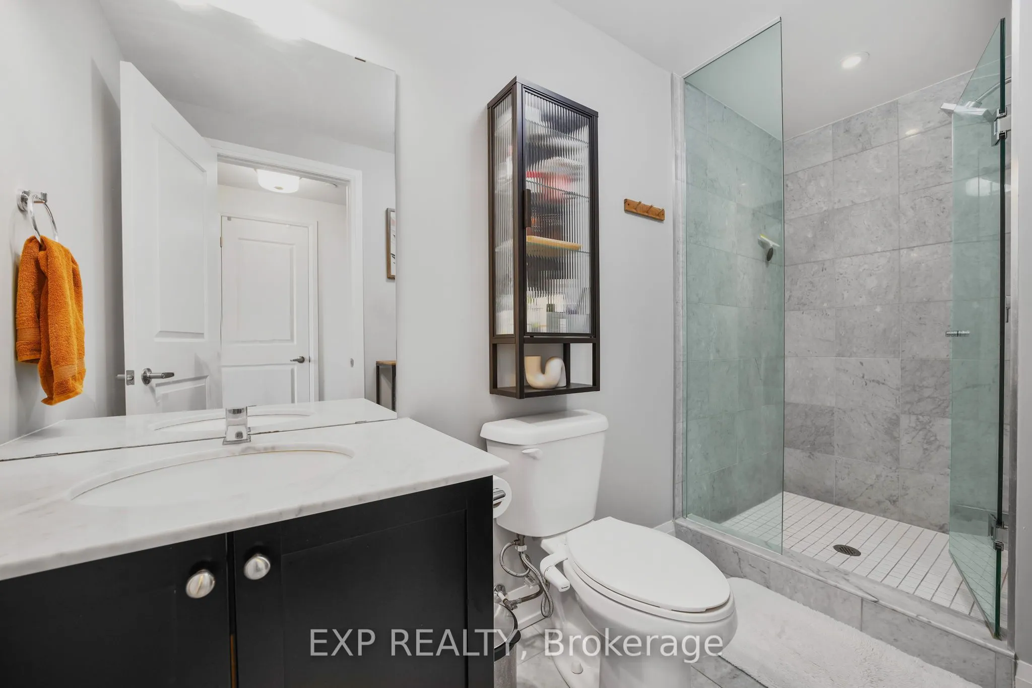 15277 Yonge Street, #602A