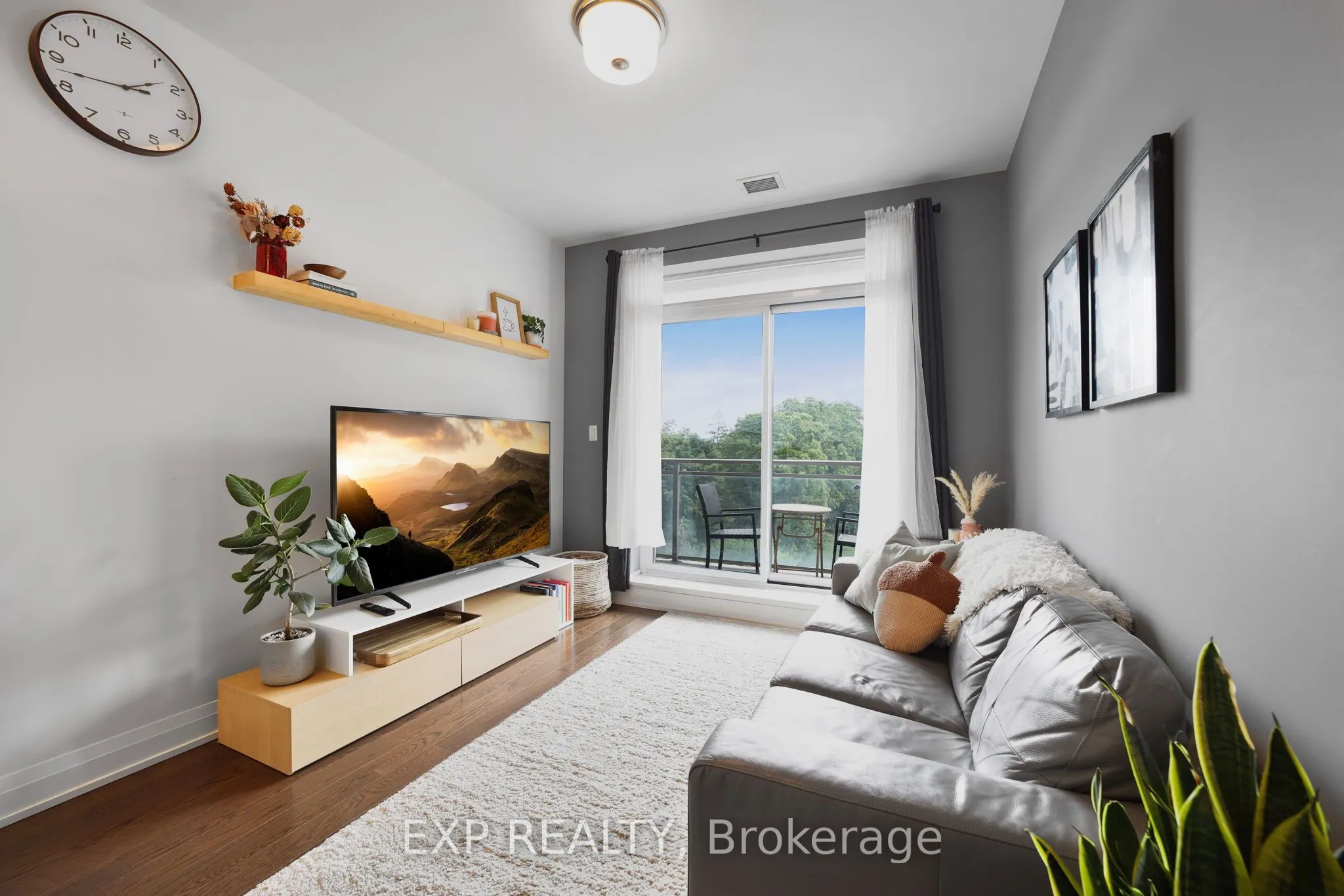 15277 Yonge Street, #602A