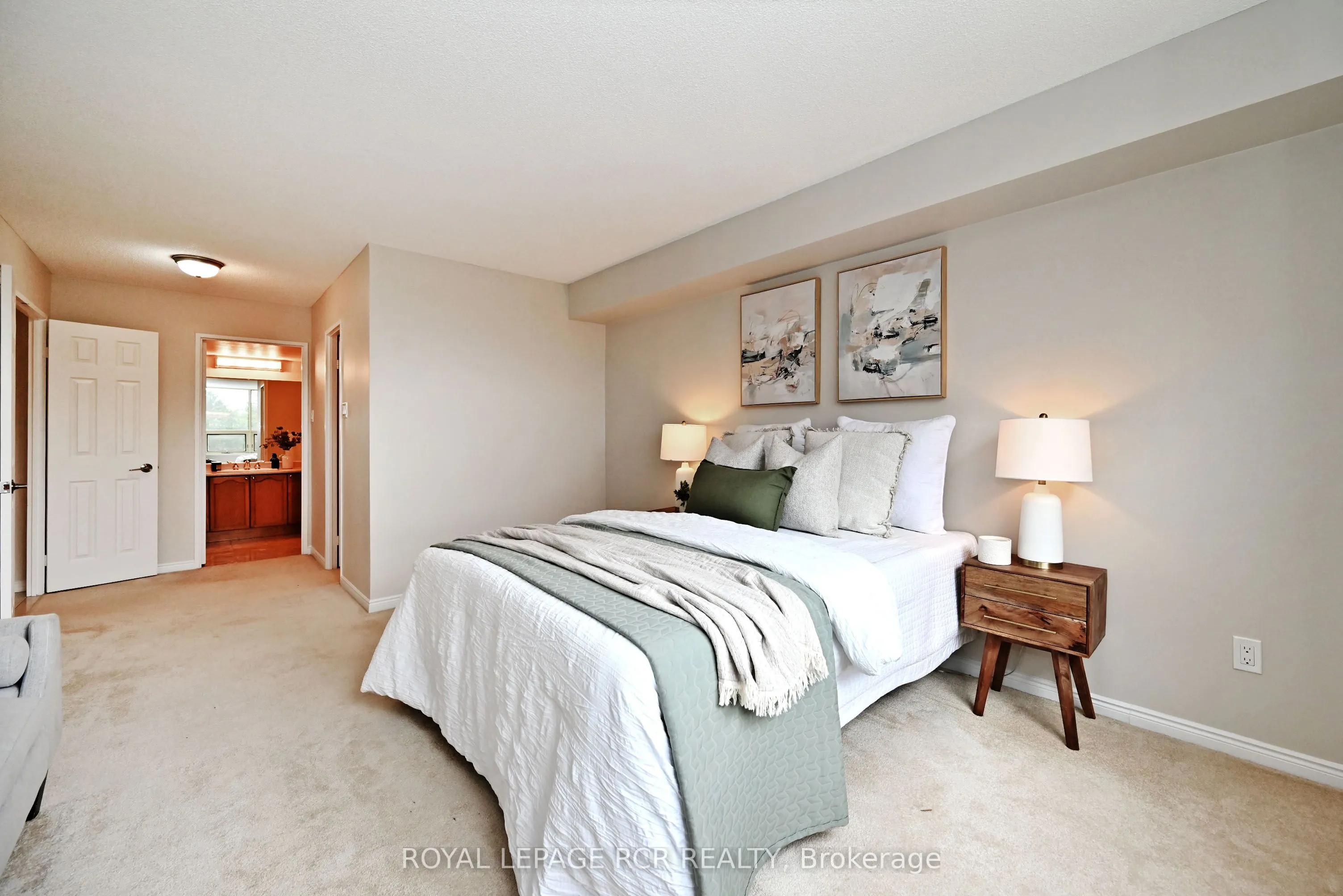 14924 Yonge Street, #311