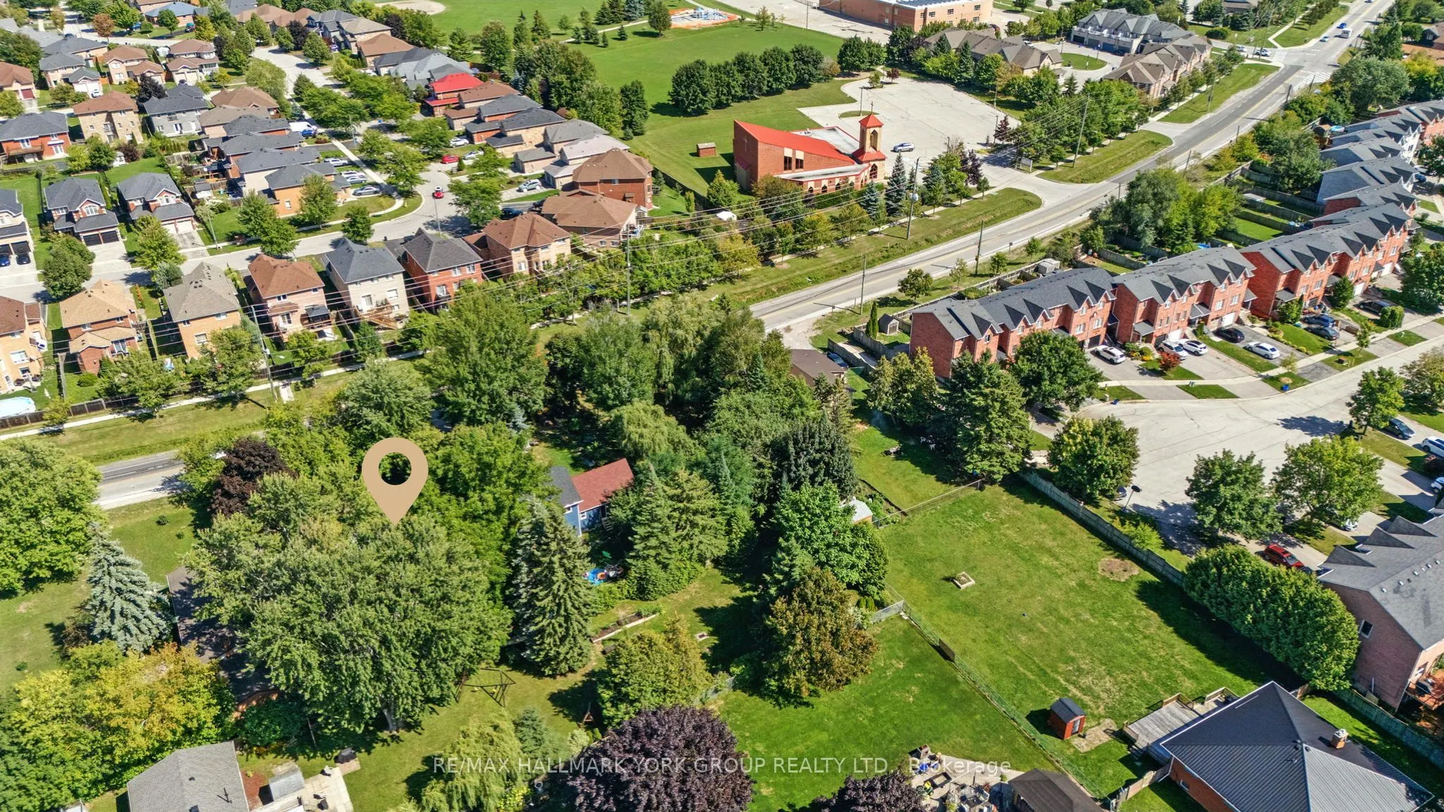 136 Metro Road N