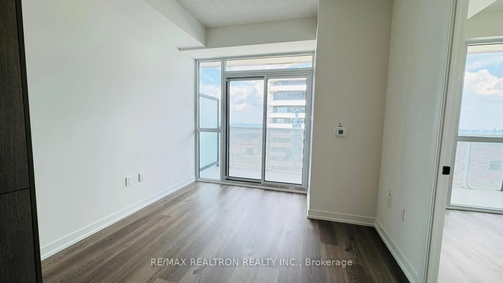 225 Commerce Street, #6015