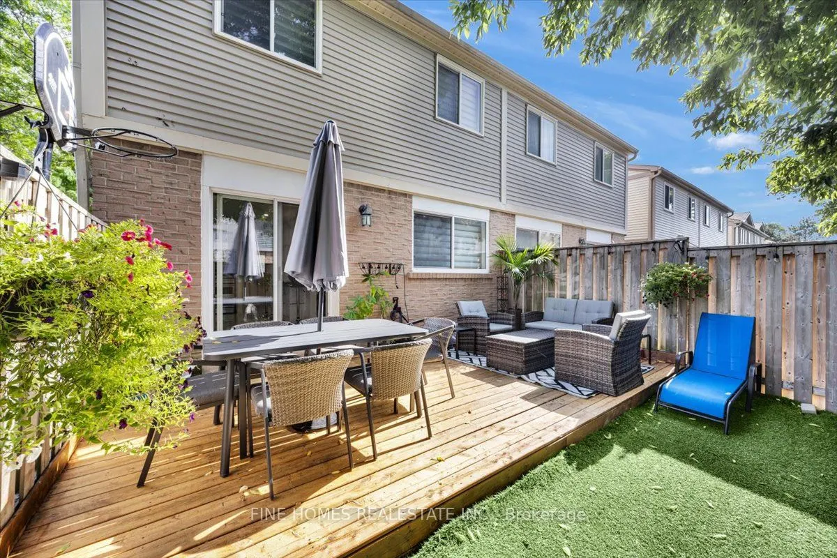 24 New Havens Way, #24