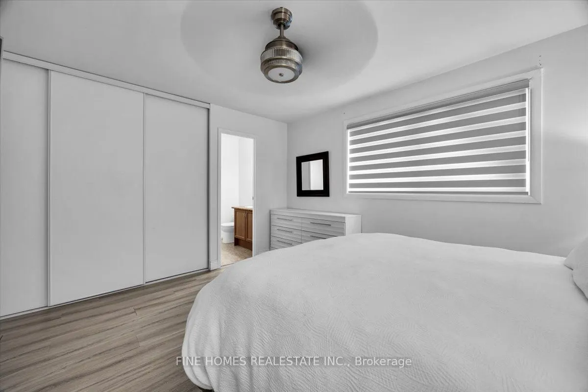 24 New Havens Way, #24