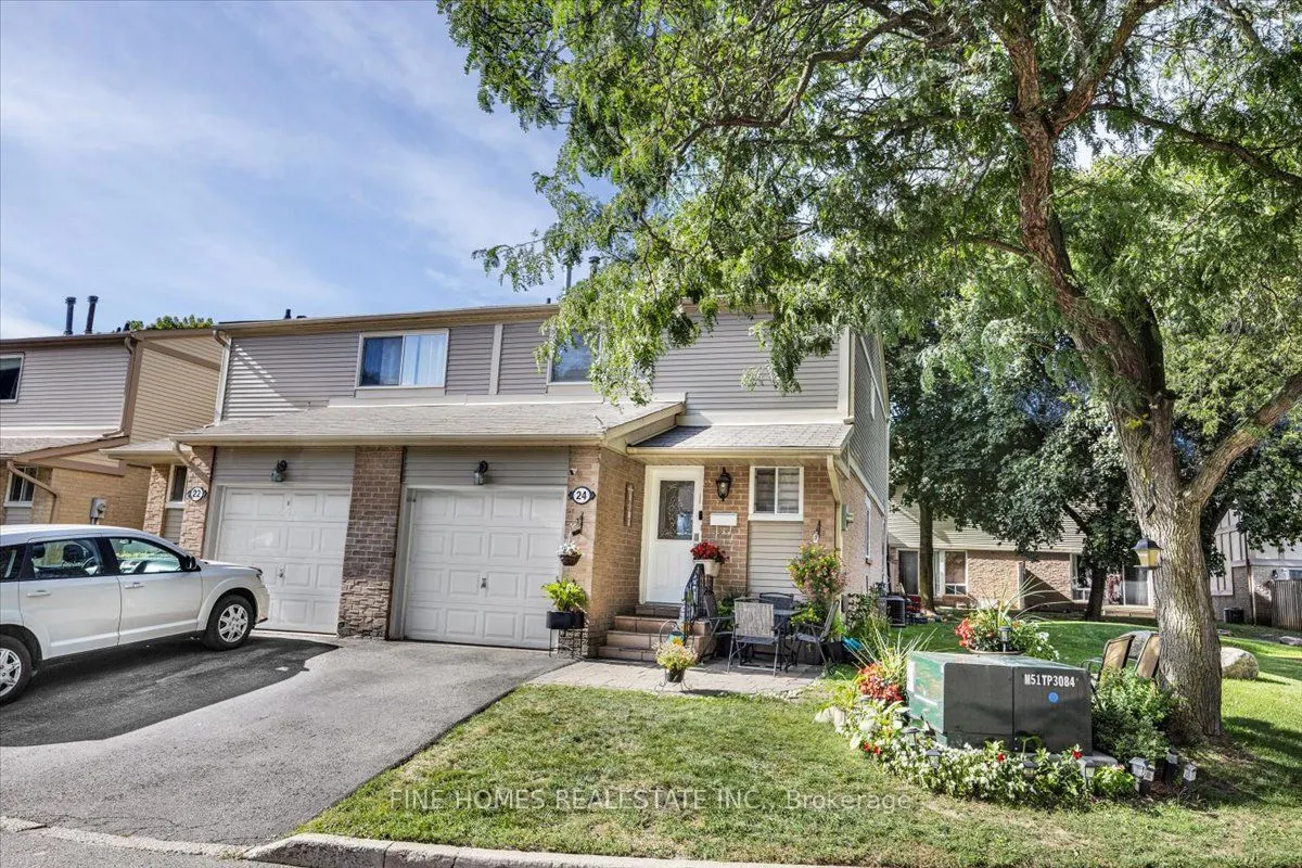 24 New Havens Way, #24