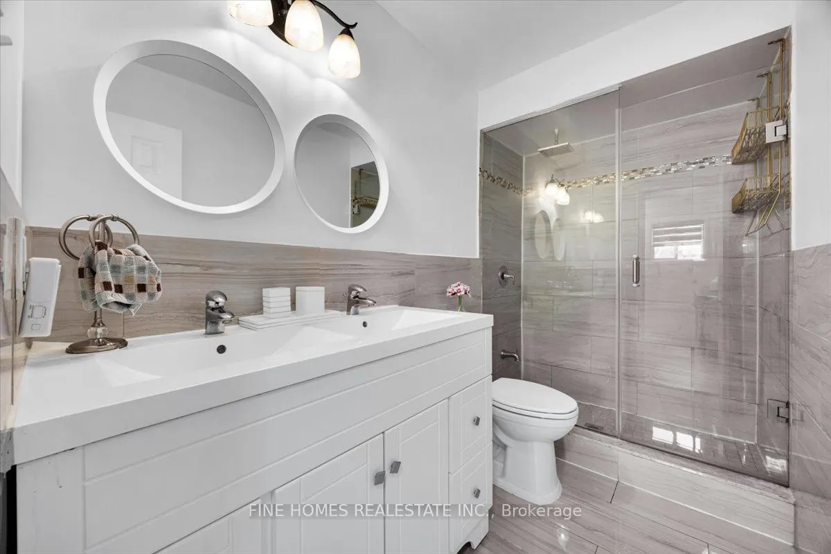 24 New Havens Way, #24