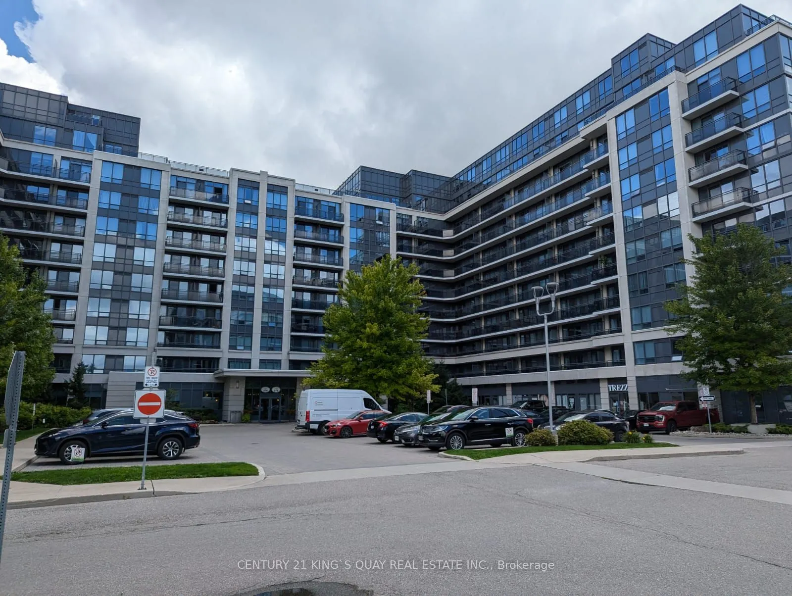 372 Highway 7 E, #911