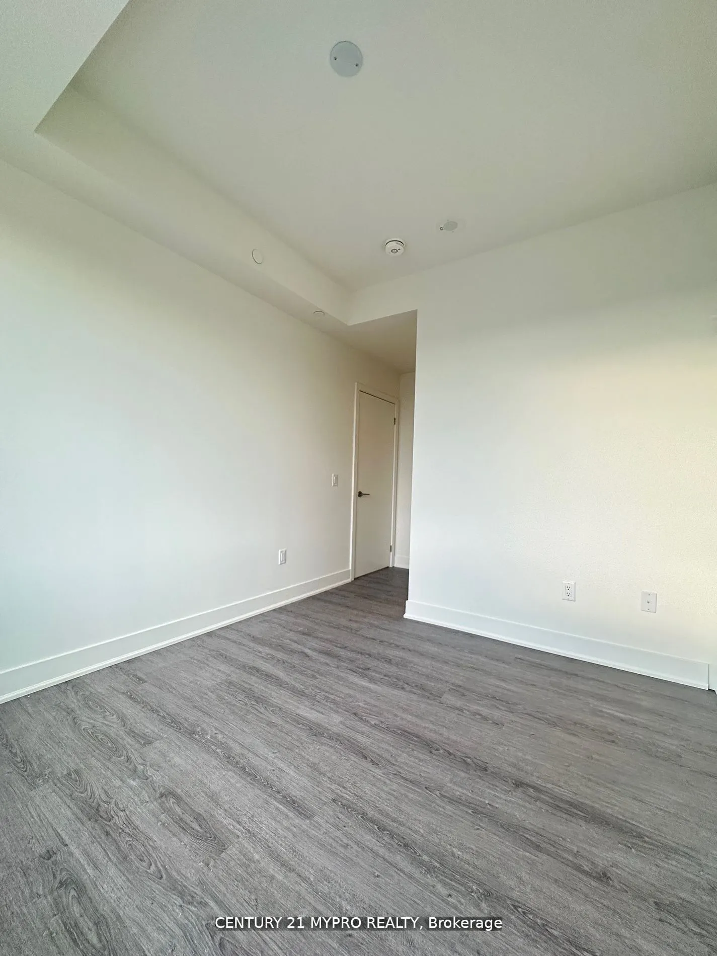 185 Deerfield Road, #311
