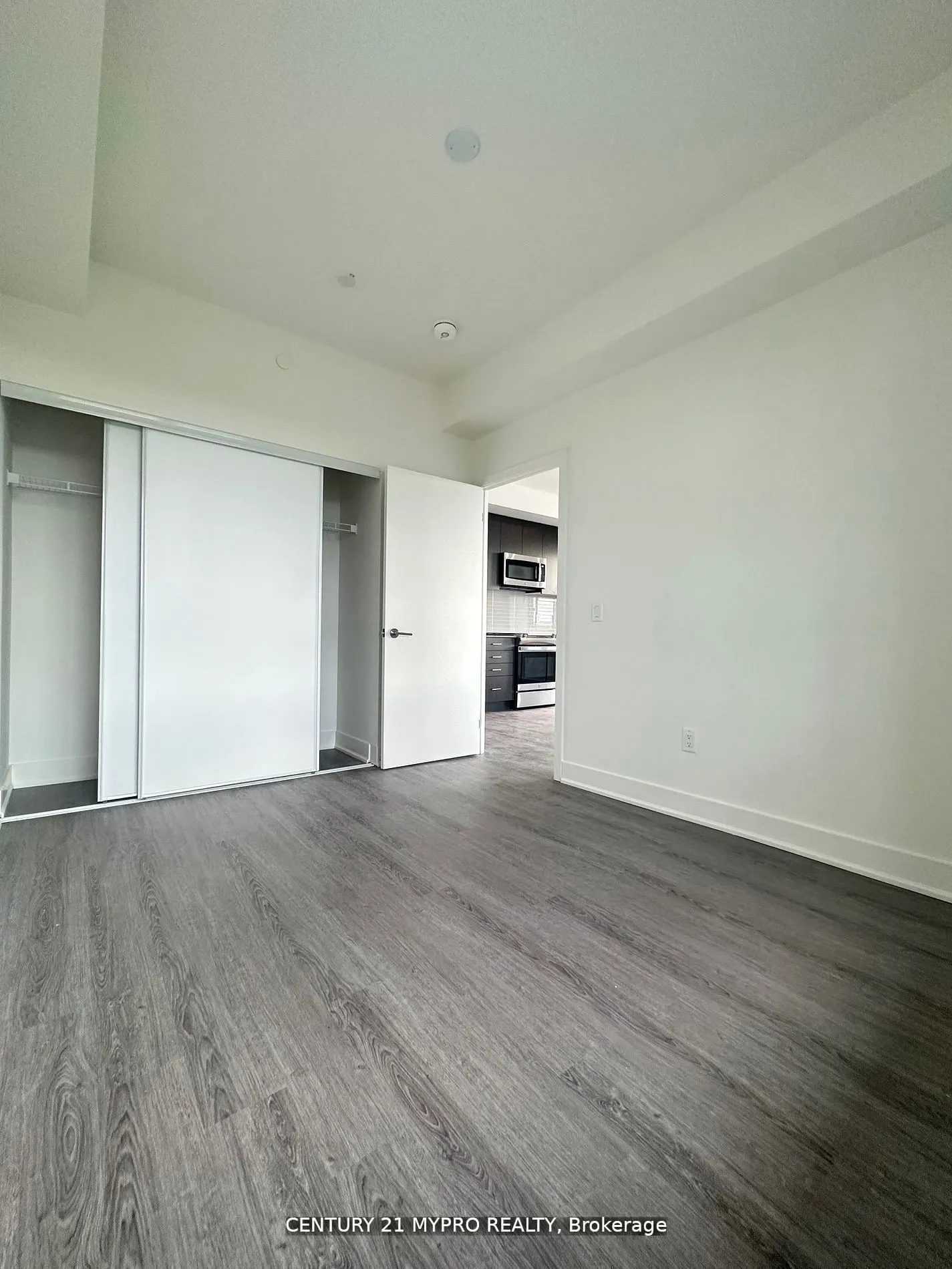 185 Deerfield Road, #311