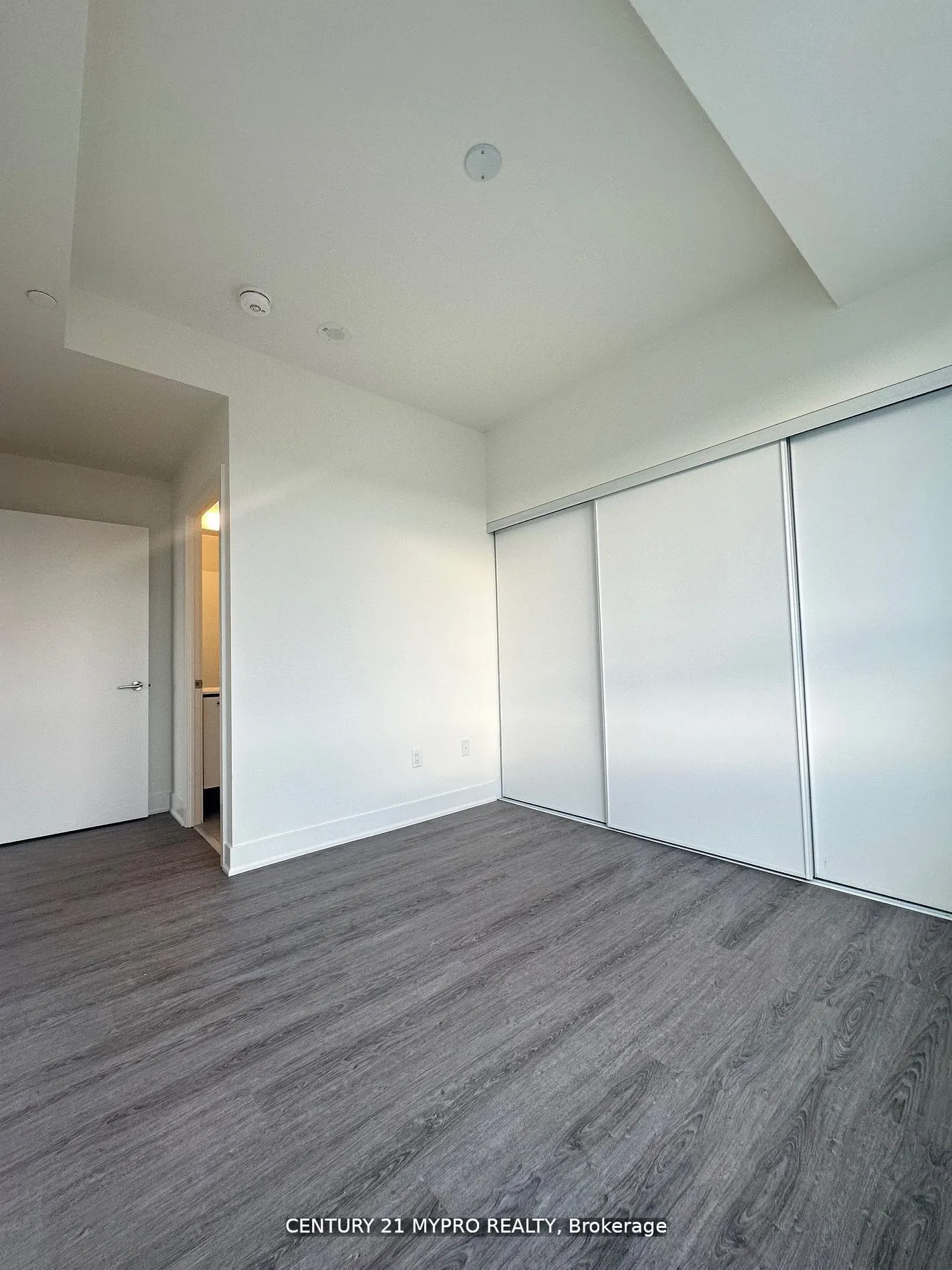 185 Deerfield Road, #311