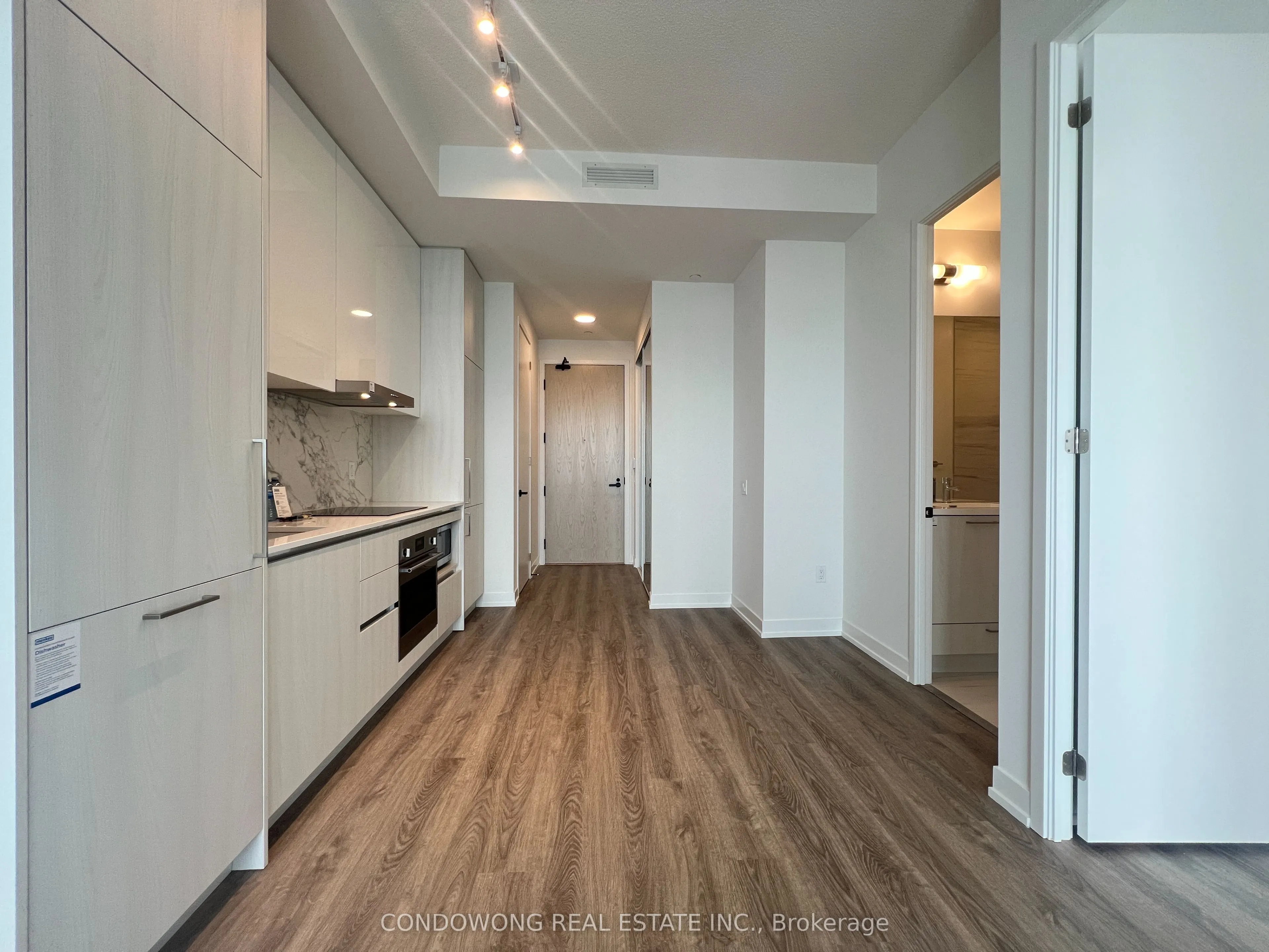 195 Commerce Street, #5316