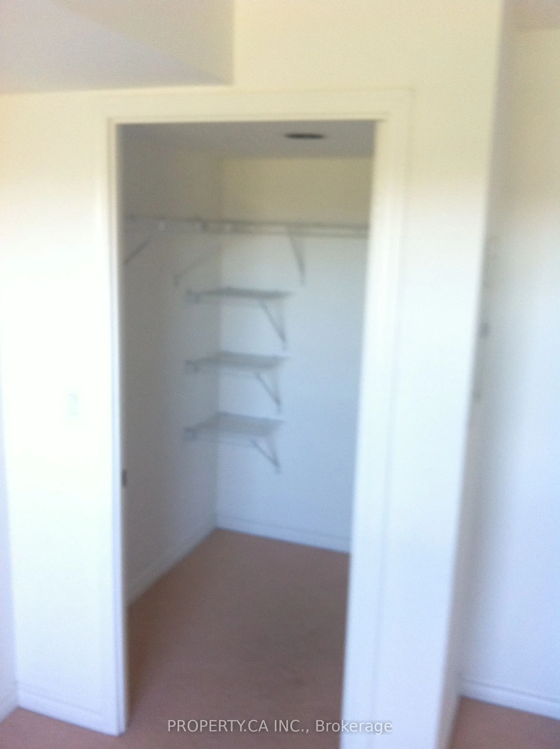 18 Harding Boulevard, #1104