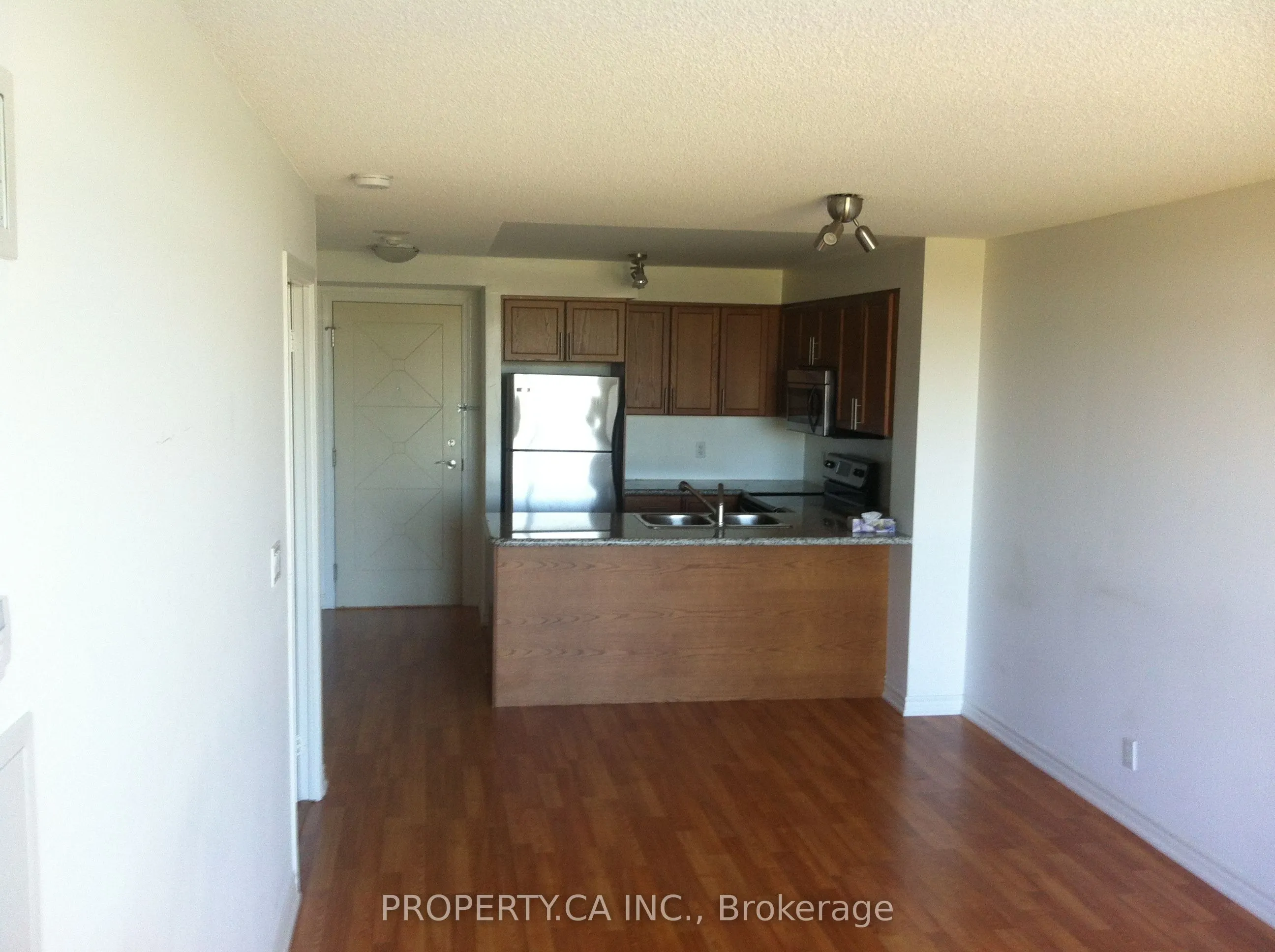18 Harding Boulevard, #1104