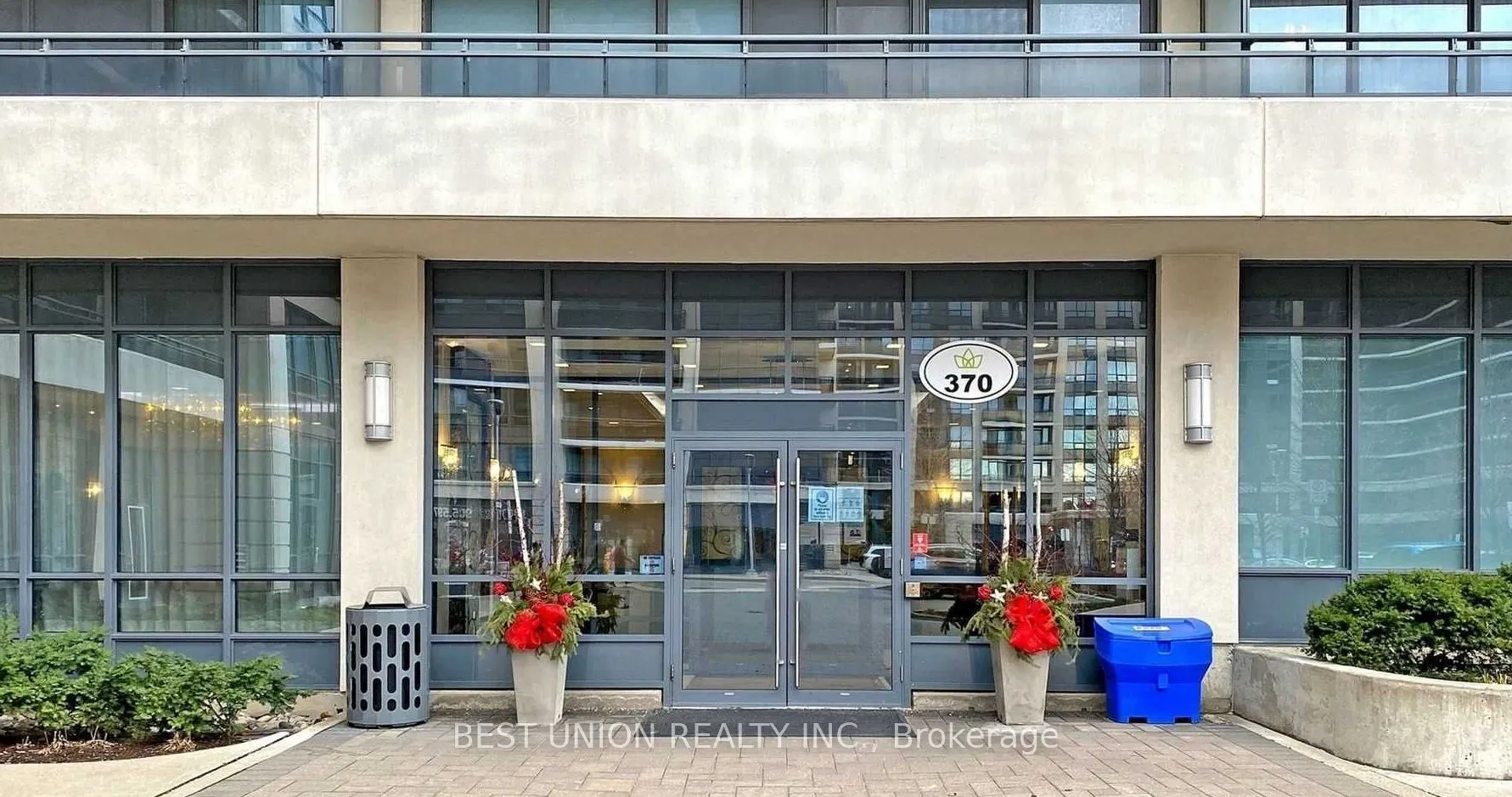370 Highway 7 Avenue E, #523