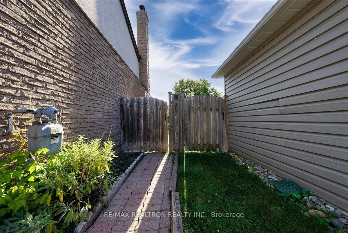 7 Grist Mill Road