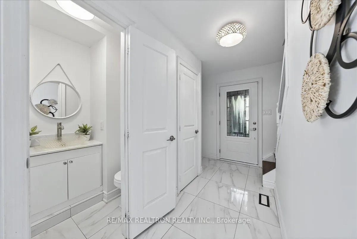 7 Grist Mill Road