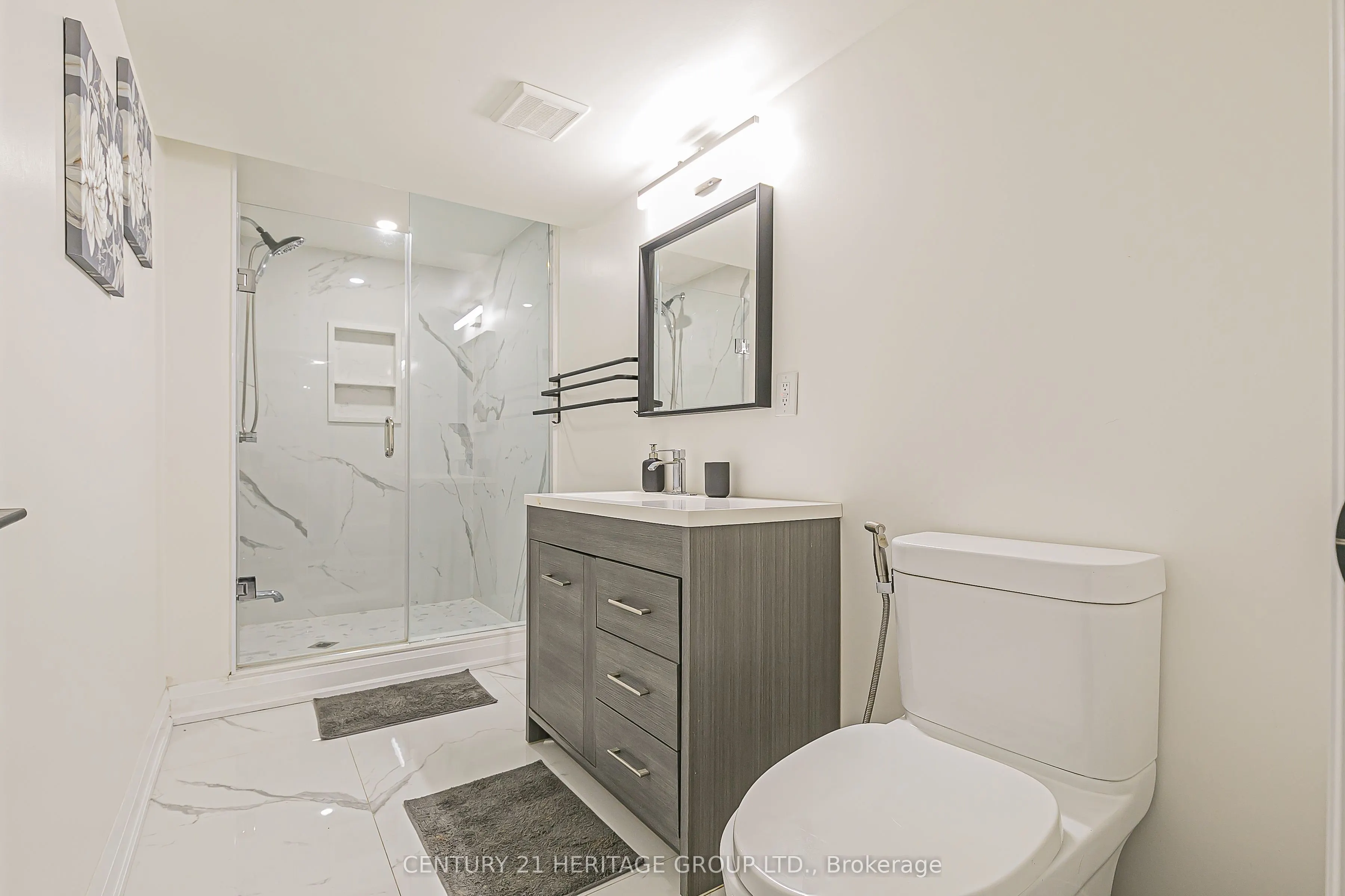 29 Eminence Road
