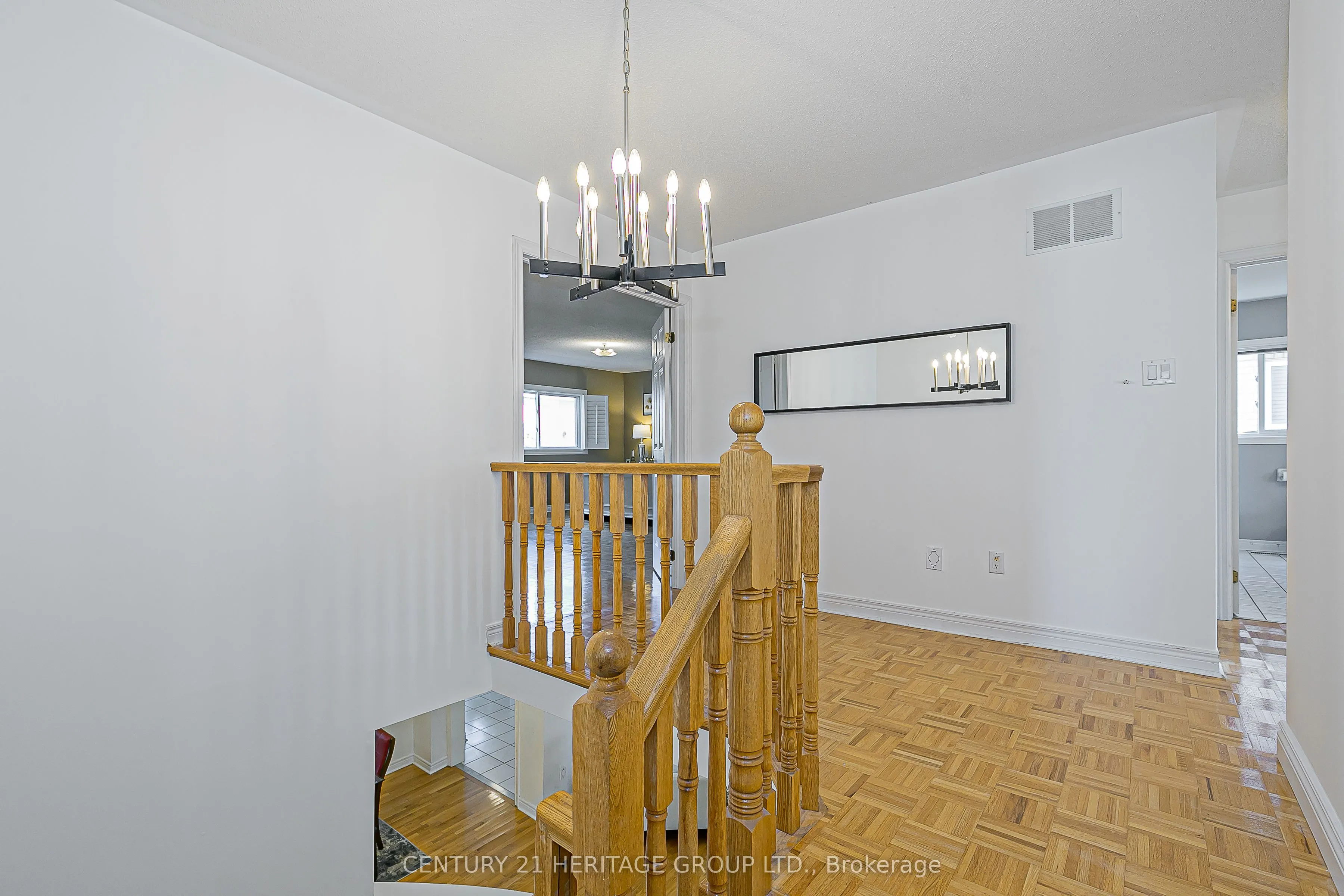 29 Eminence Road