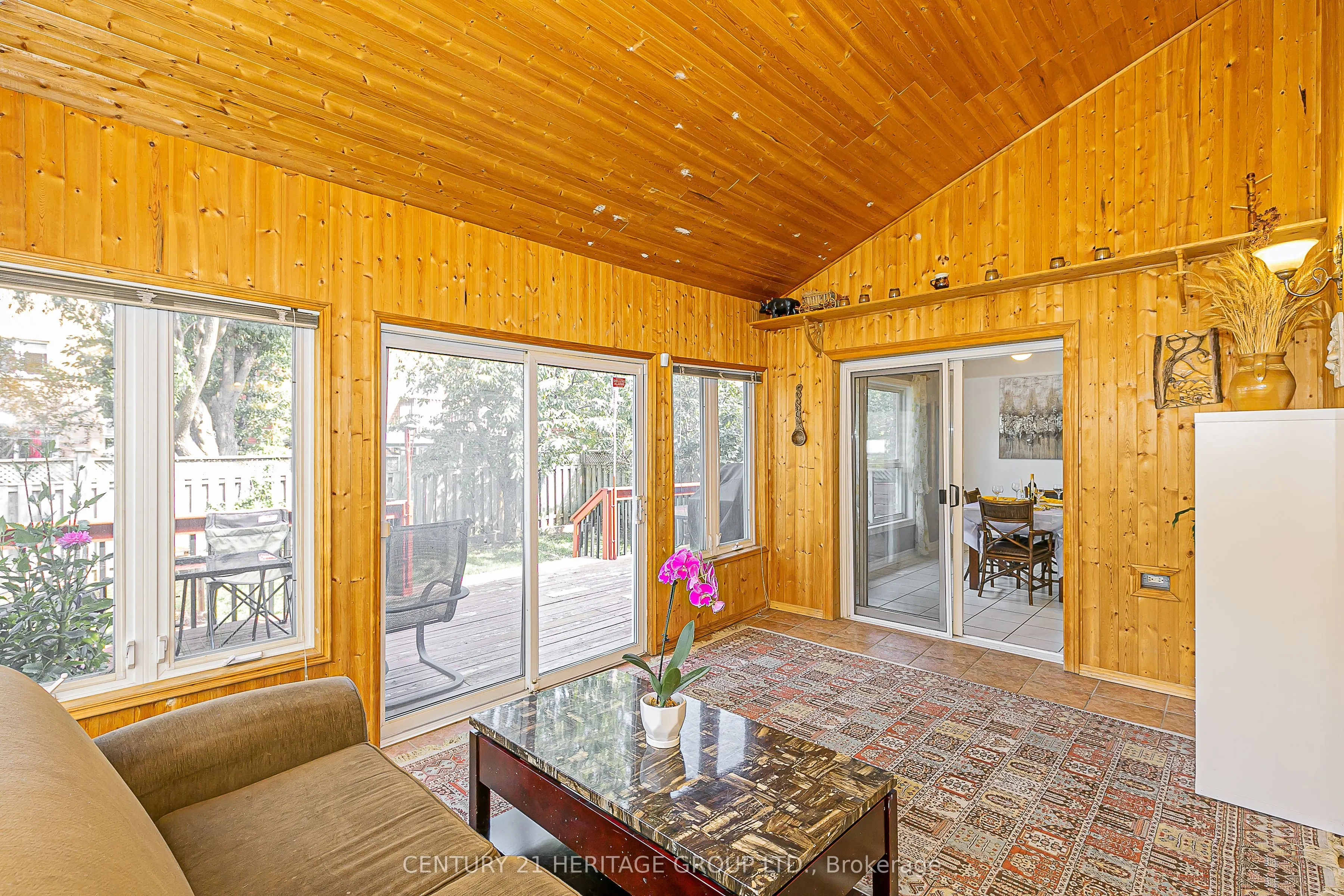 29 Eminence Road