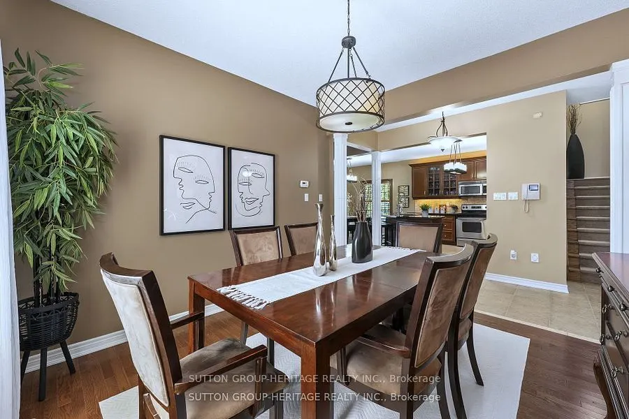 35 Pondmede Crescent