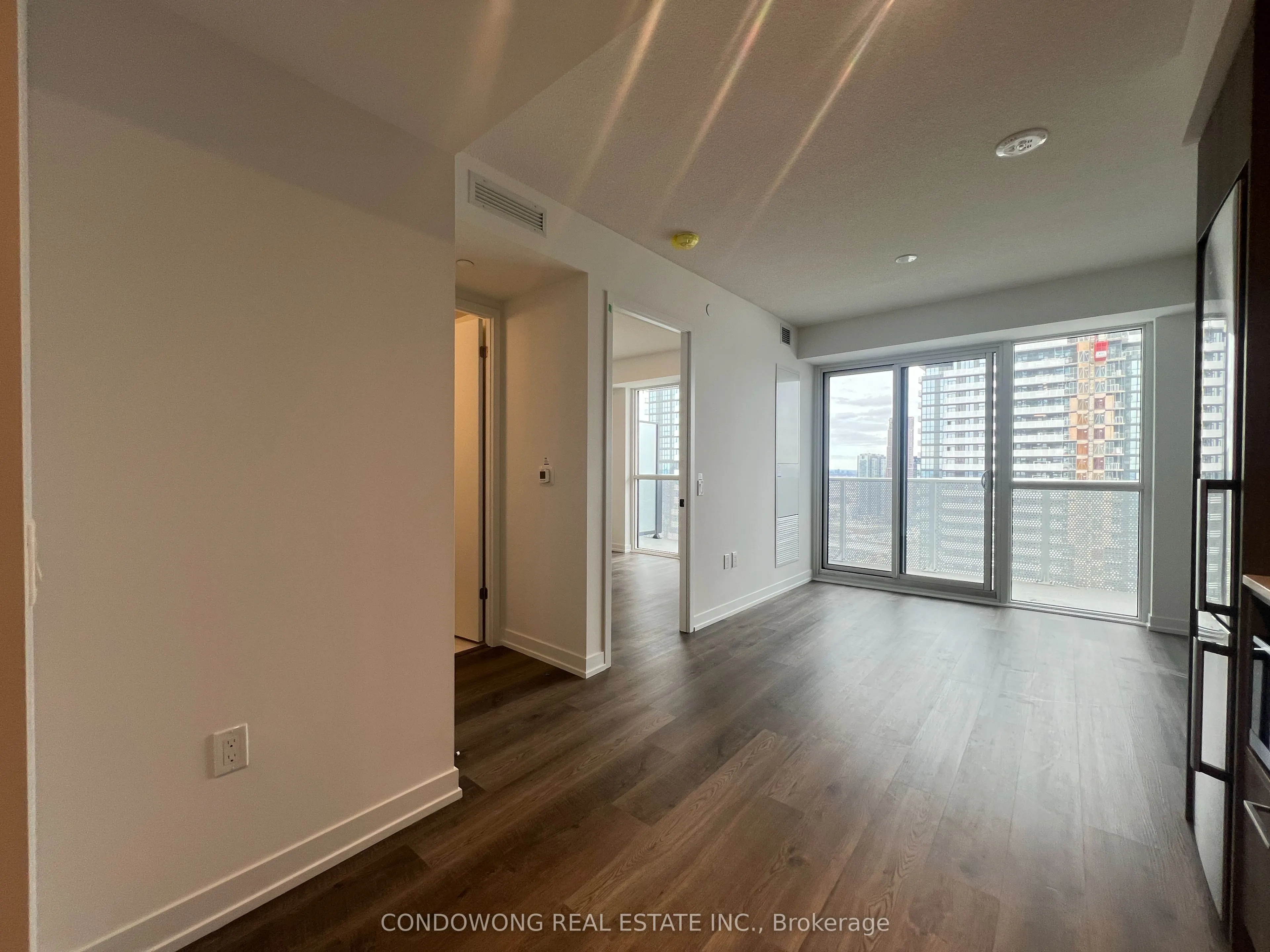 195 Commerce Street, #4001