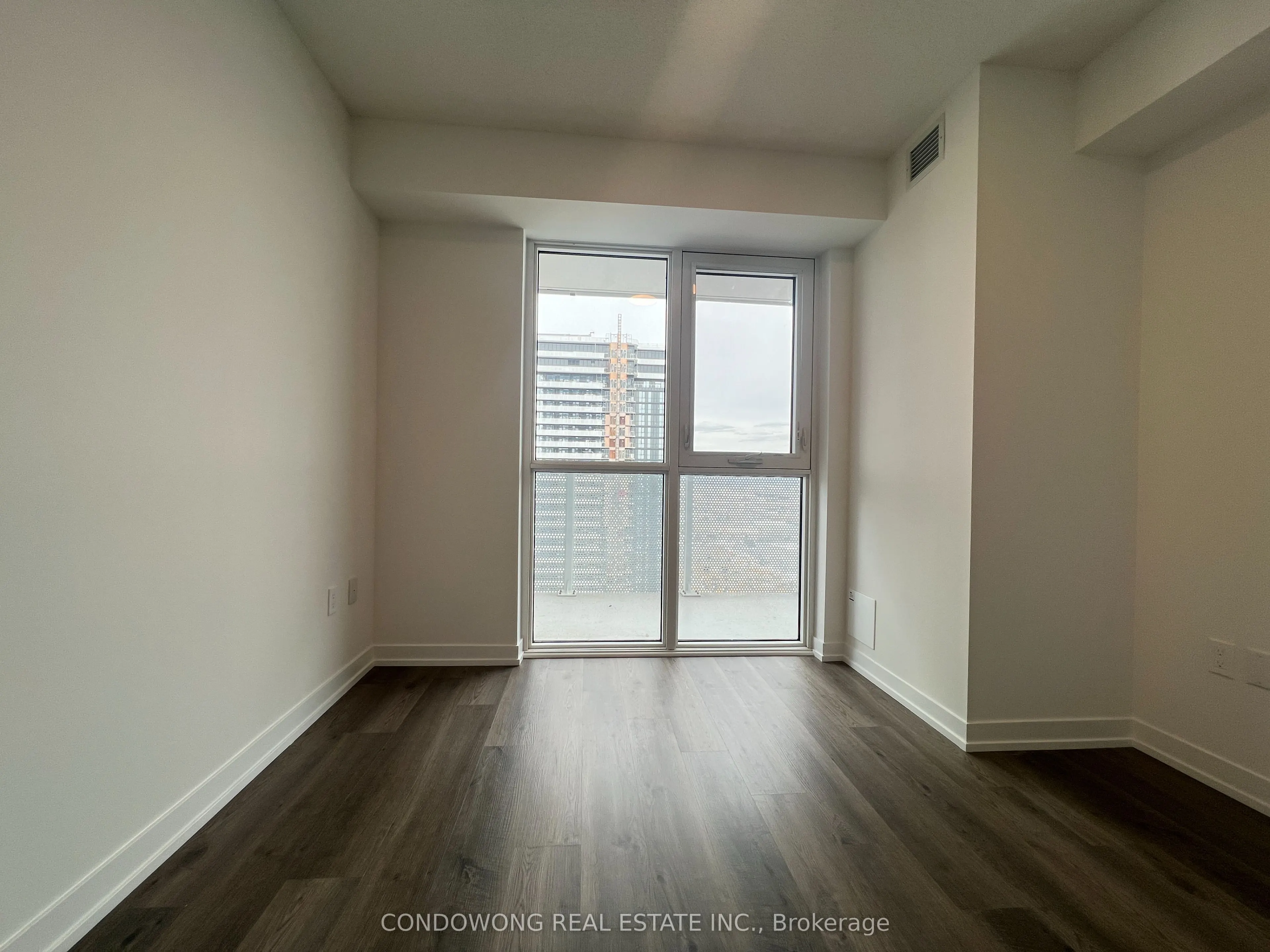 195 Commerce Street, #4001