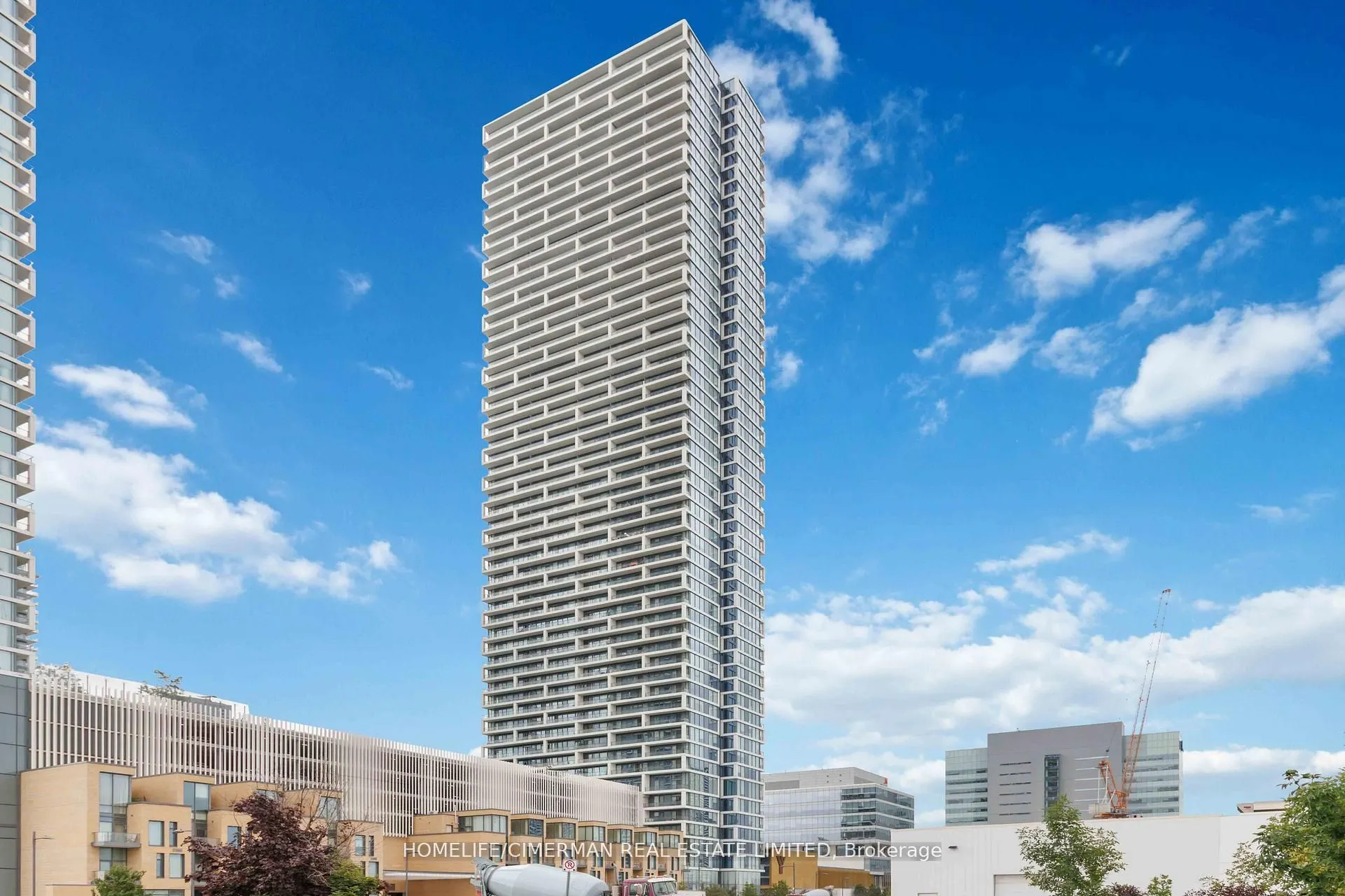 5 Buttermill Avenue, #4502