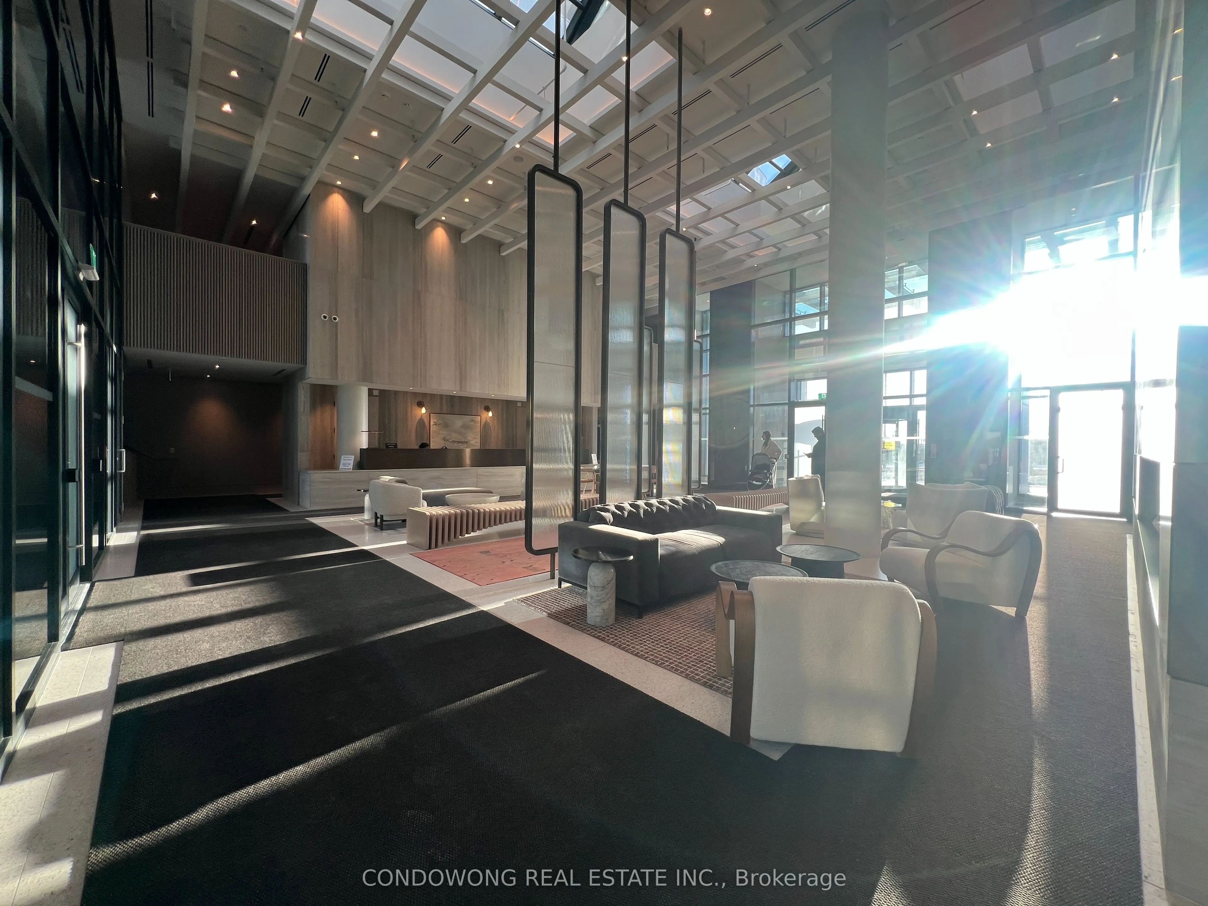 195 Commerce Street, #4015
