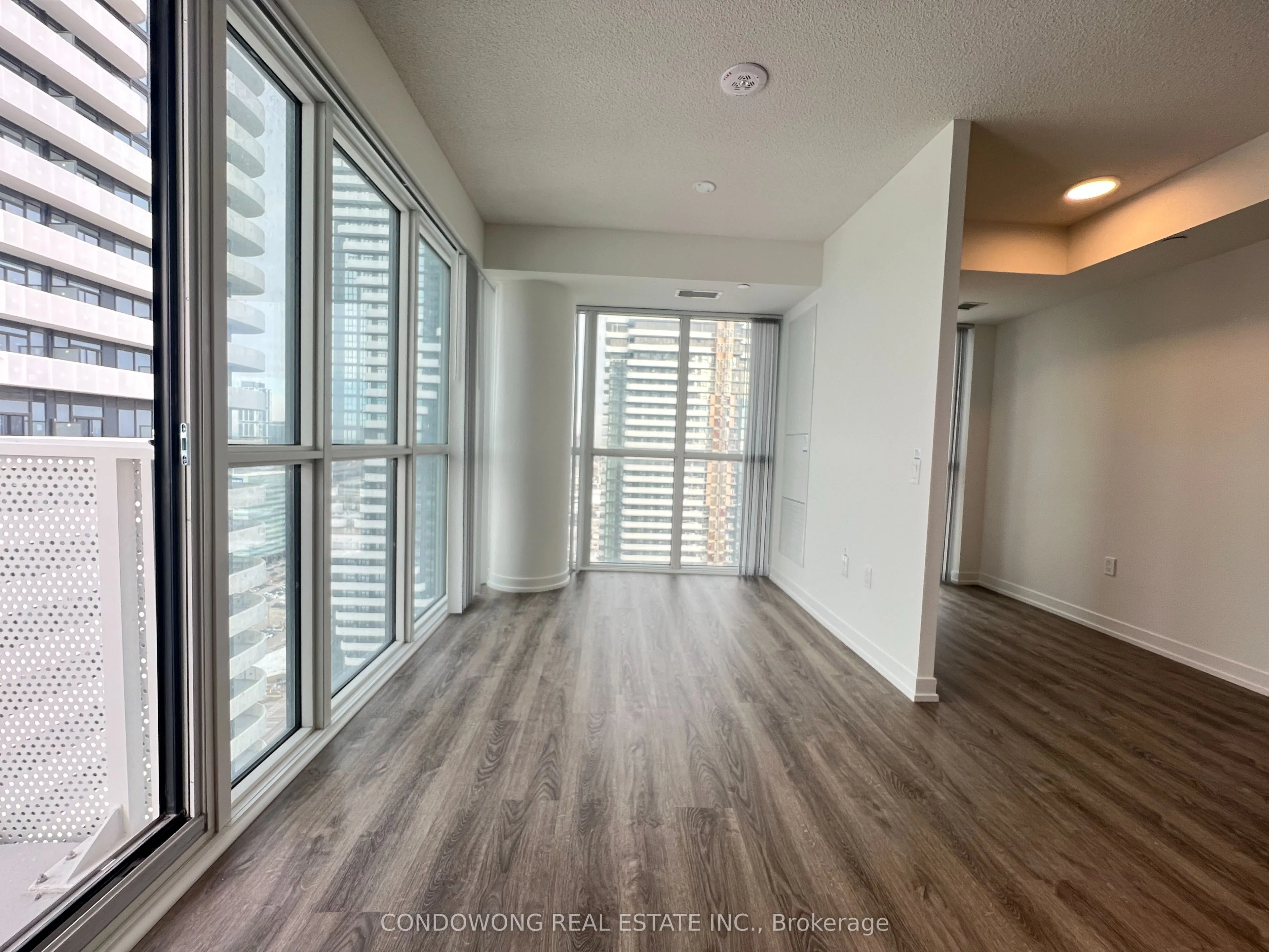 195 Commerce Street, #4015