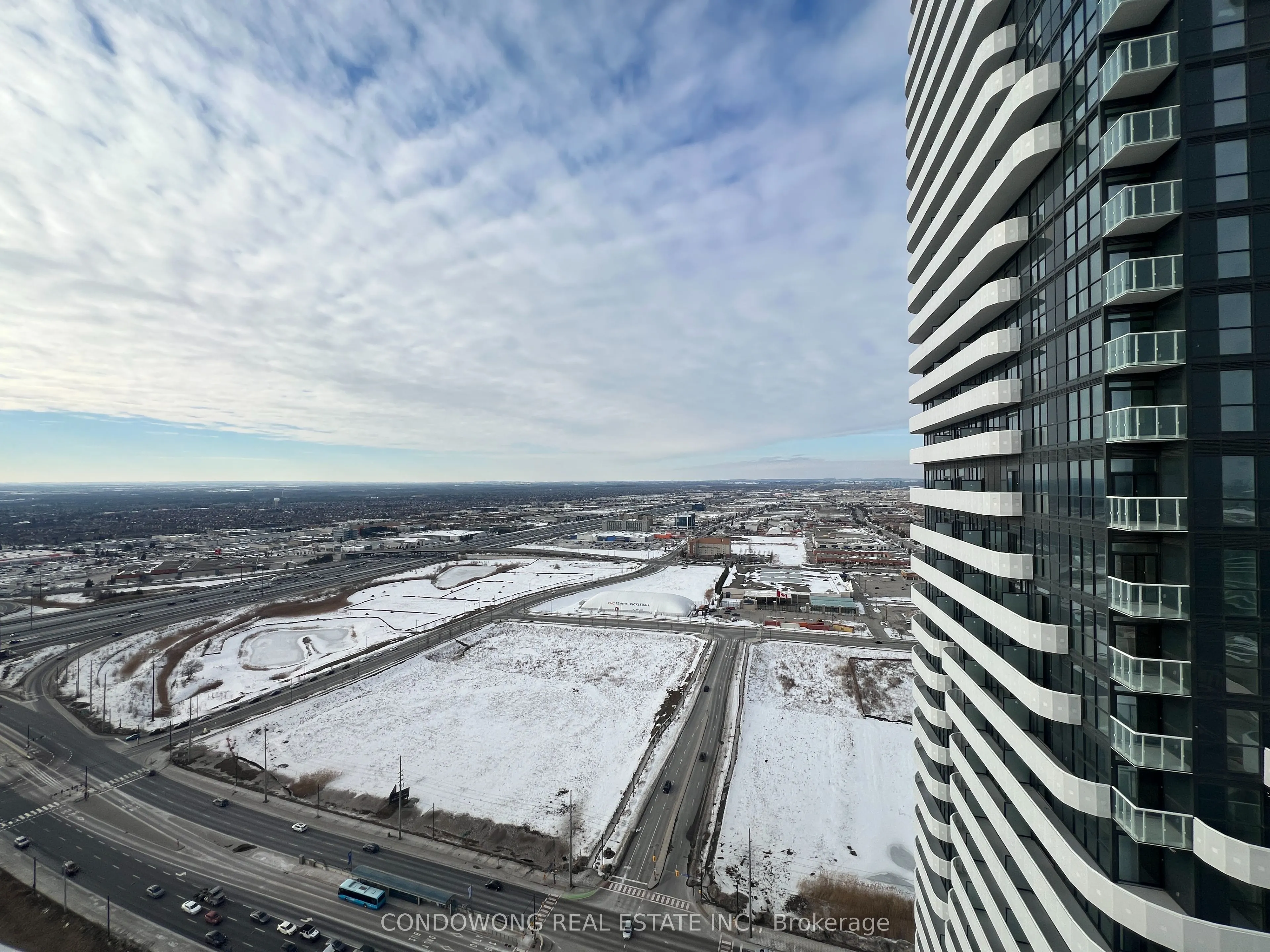 195 Commerce Street, #4015
