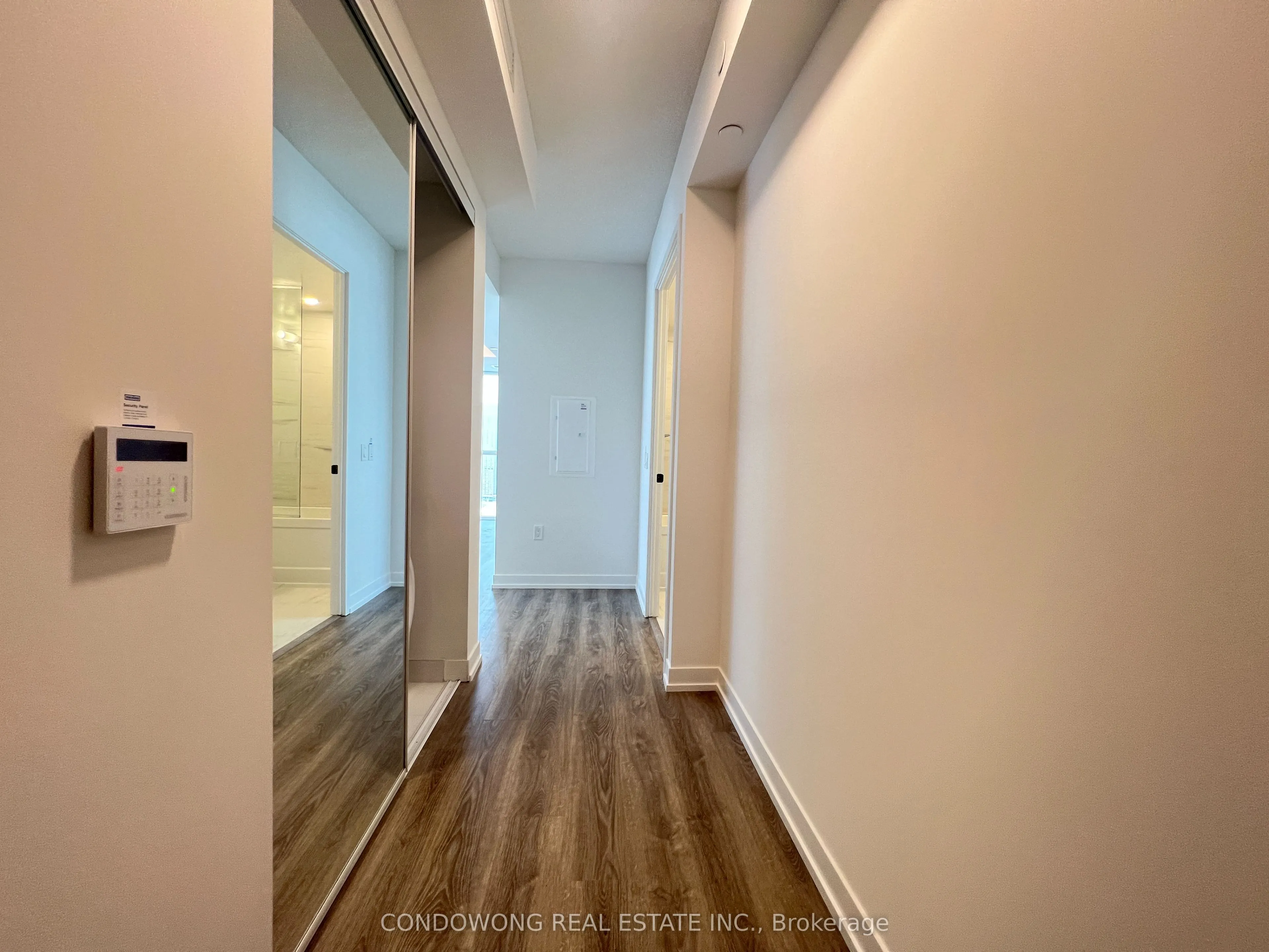 195 Commerce Street, #4015
