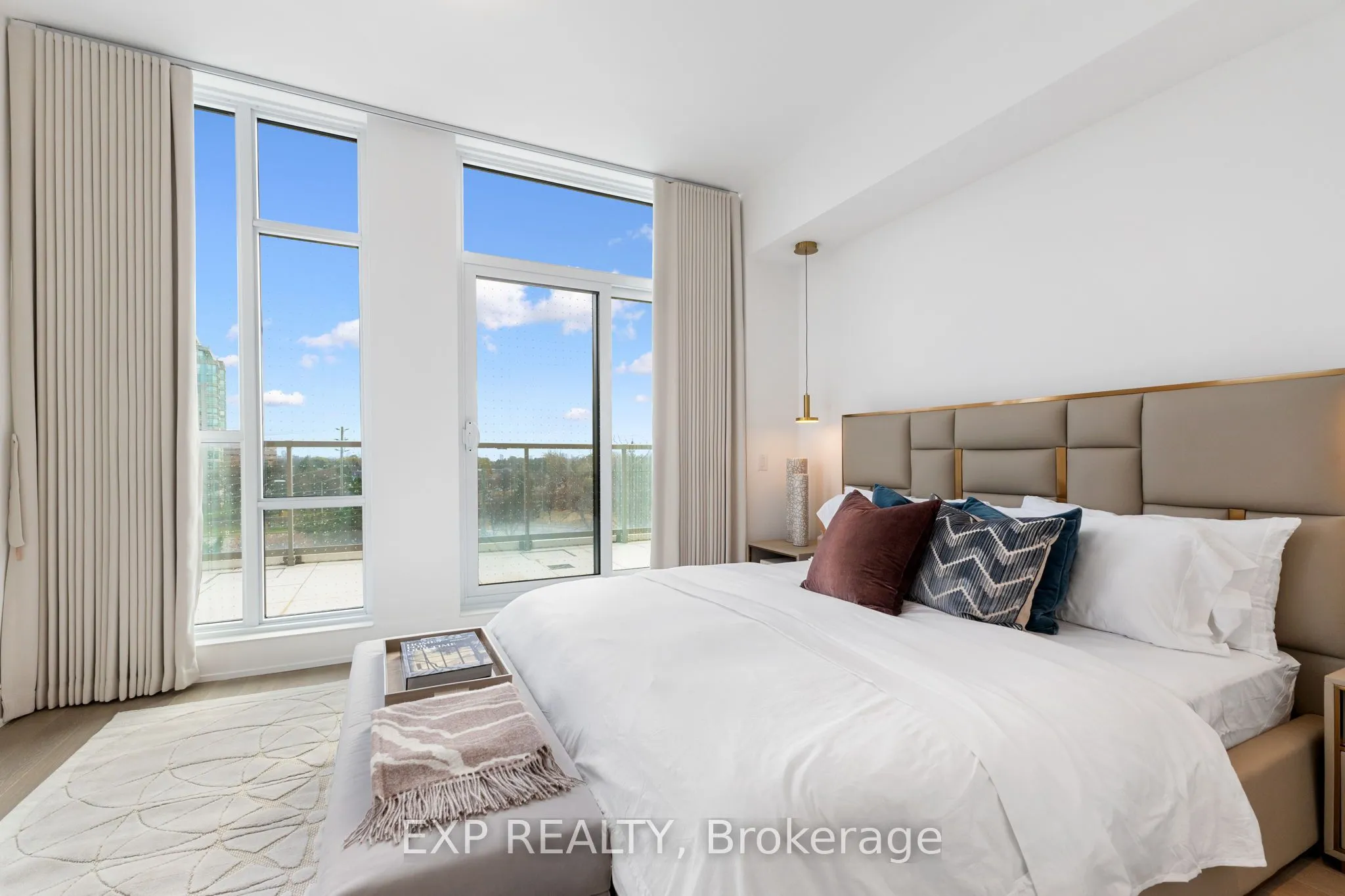 399 Royal Orchard Boulevard #418