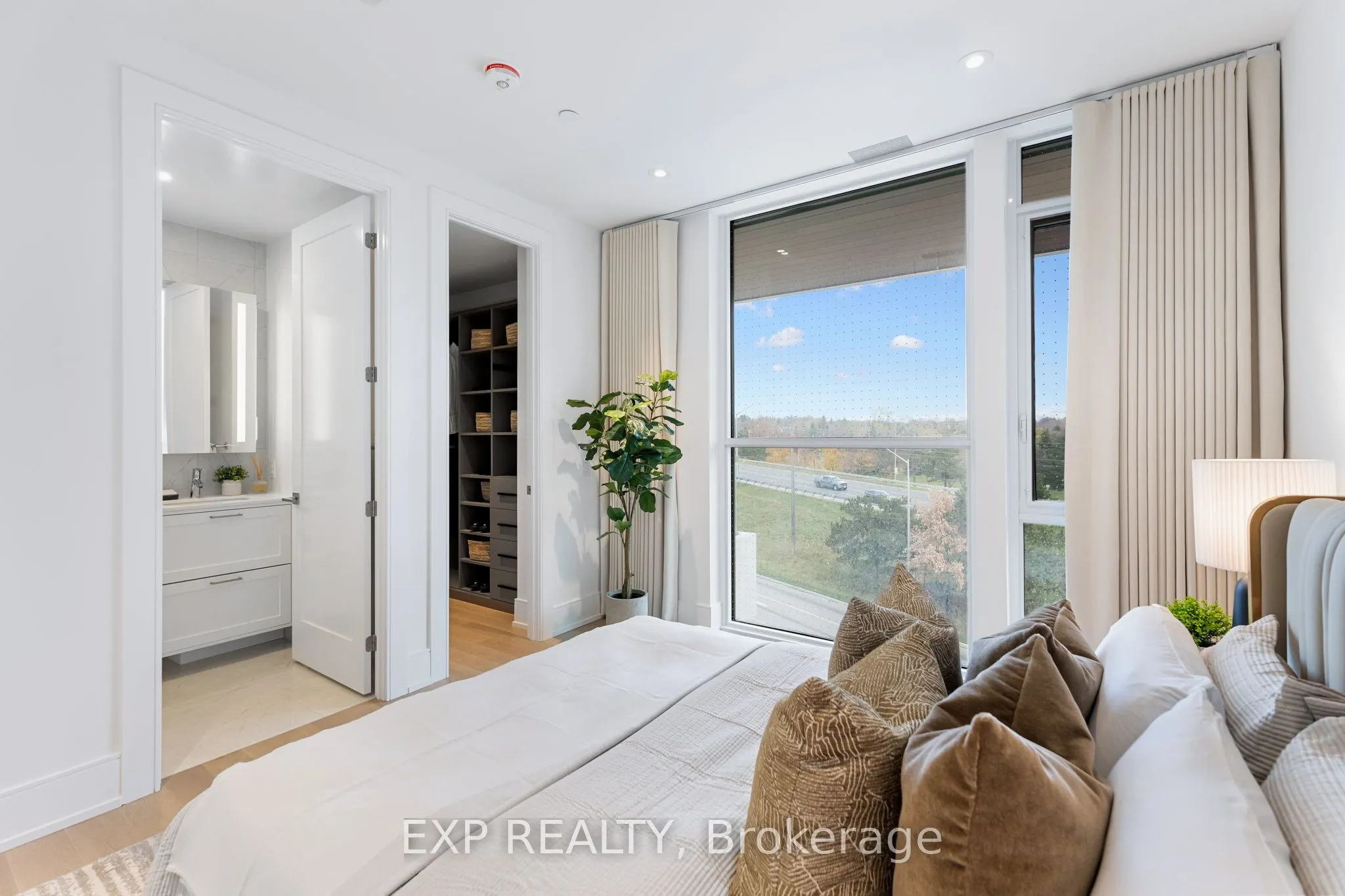 399 Royal Orchard Boulevard #418