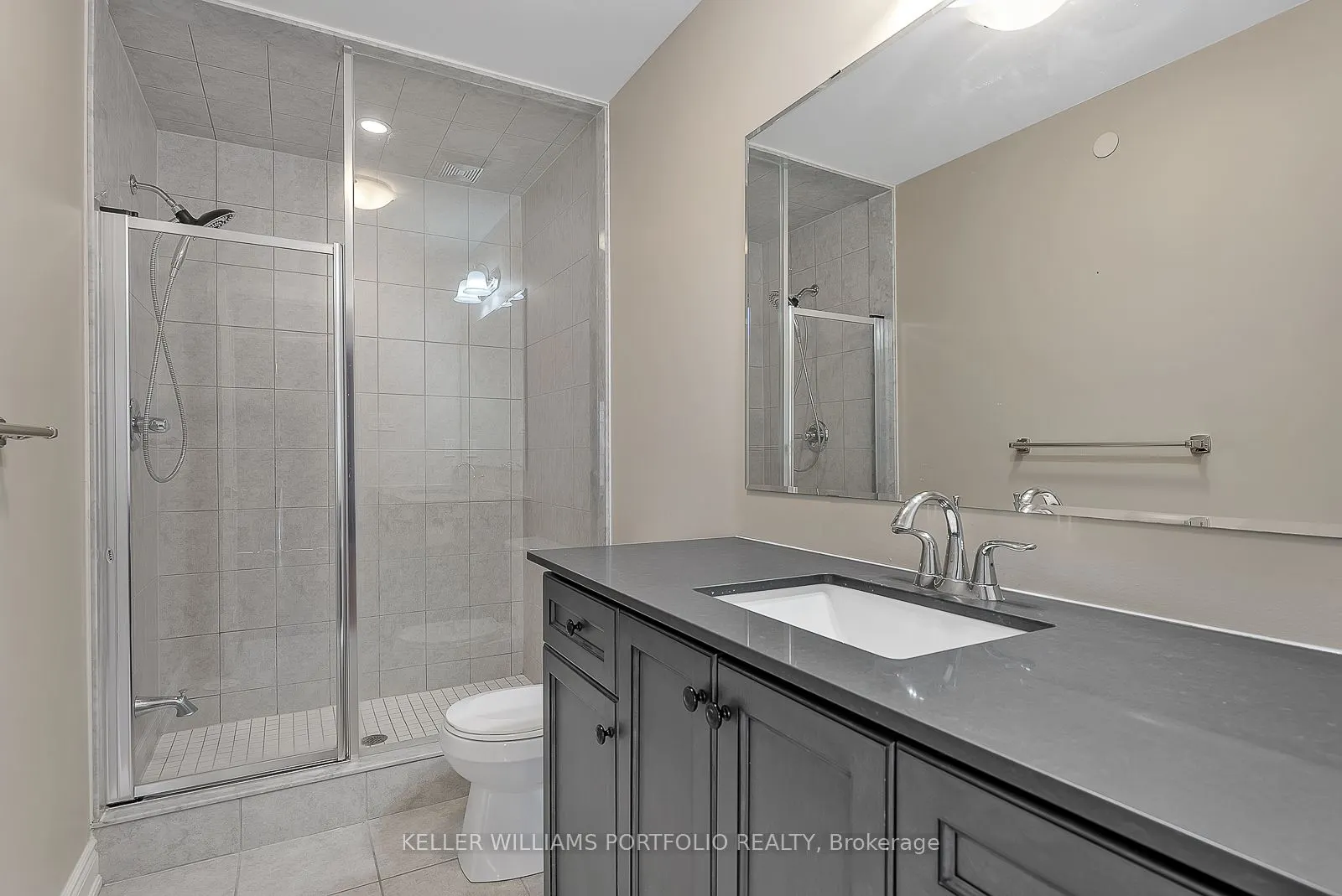 1331 Major Mackenzie Drive W, #83