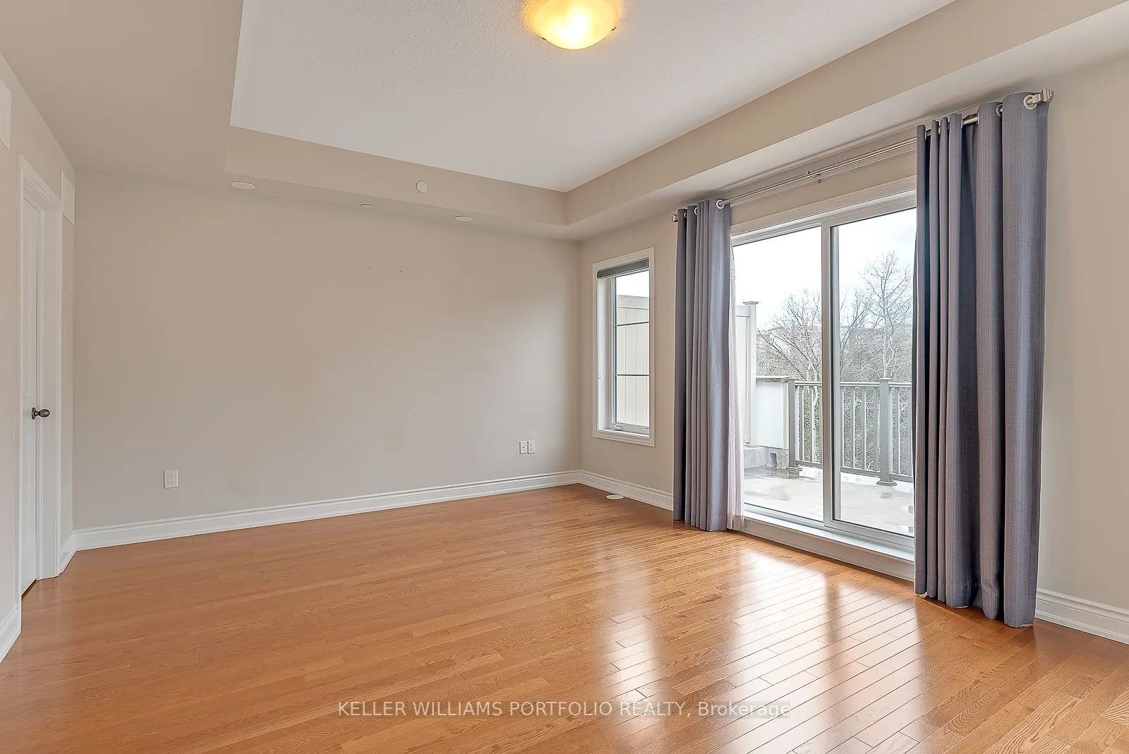 1331 Major Mackenzie Drive W, #83