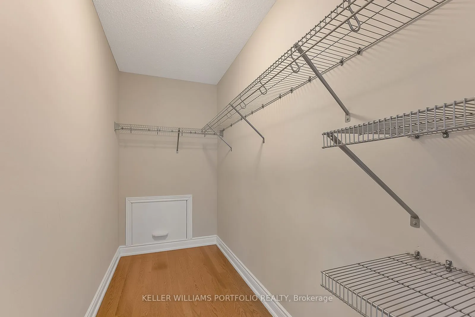 1331 Major Mackenzie Drive W, #83