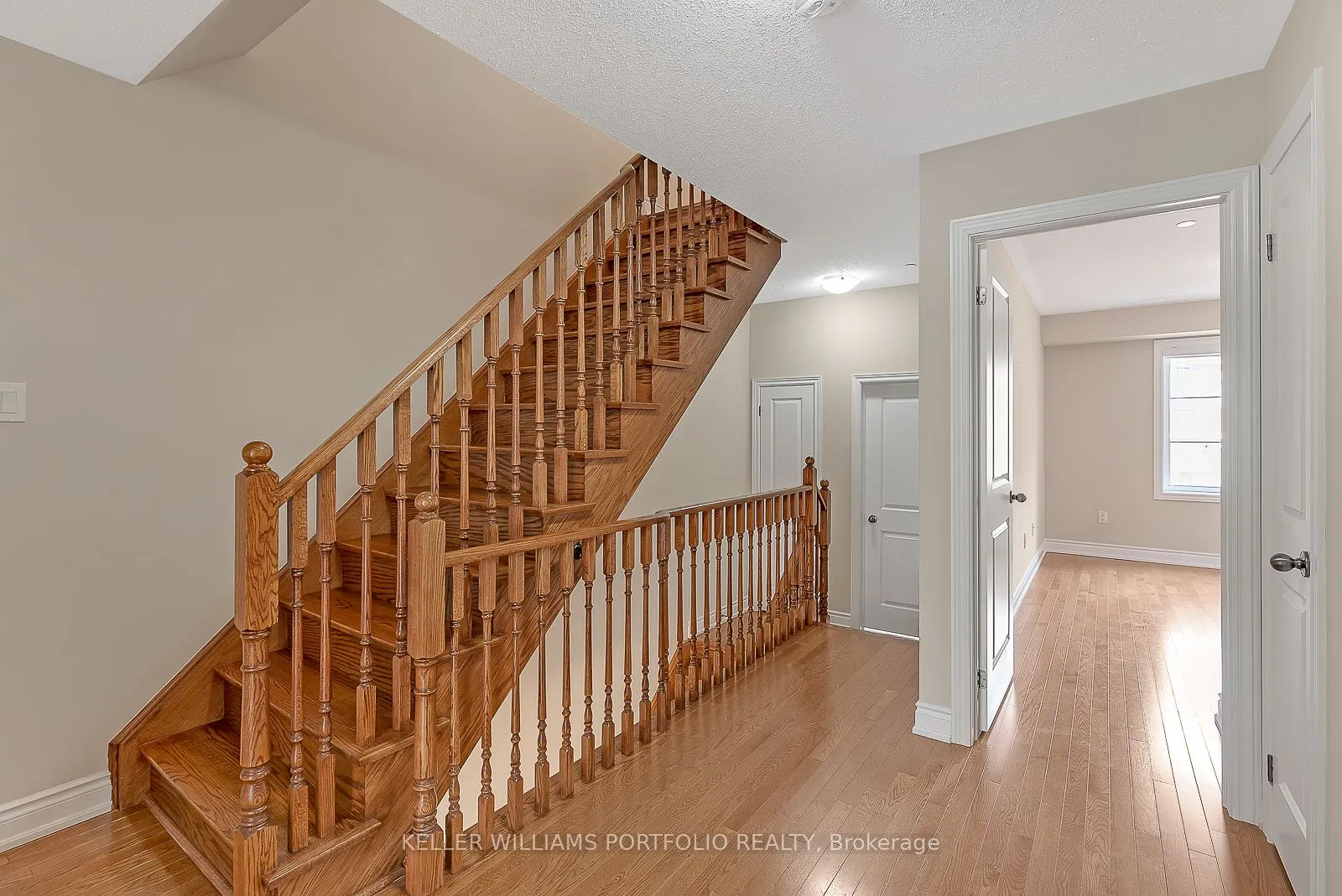 1331 Major Mackenzie Drive W, #83