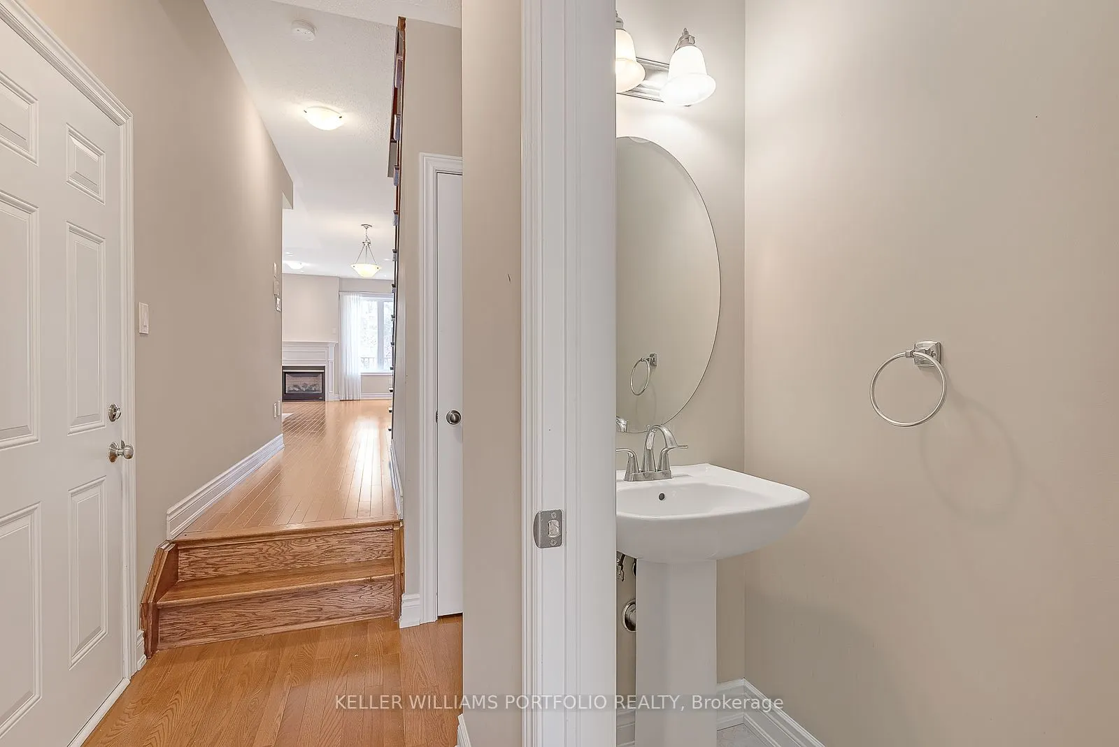1331 Major Mackenzie Drive W, #83