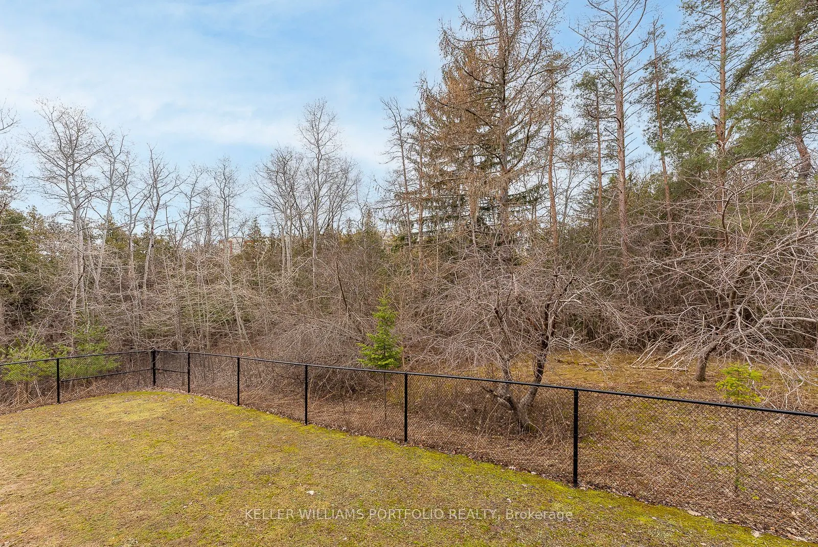 1331 Major Mackenzie Drive W, #83