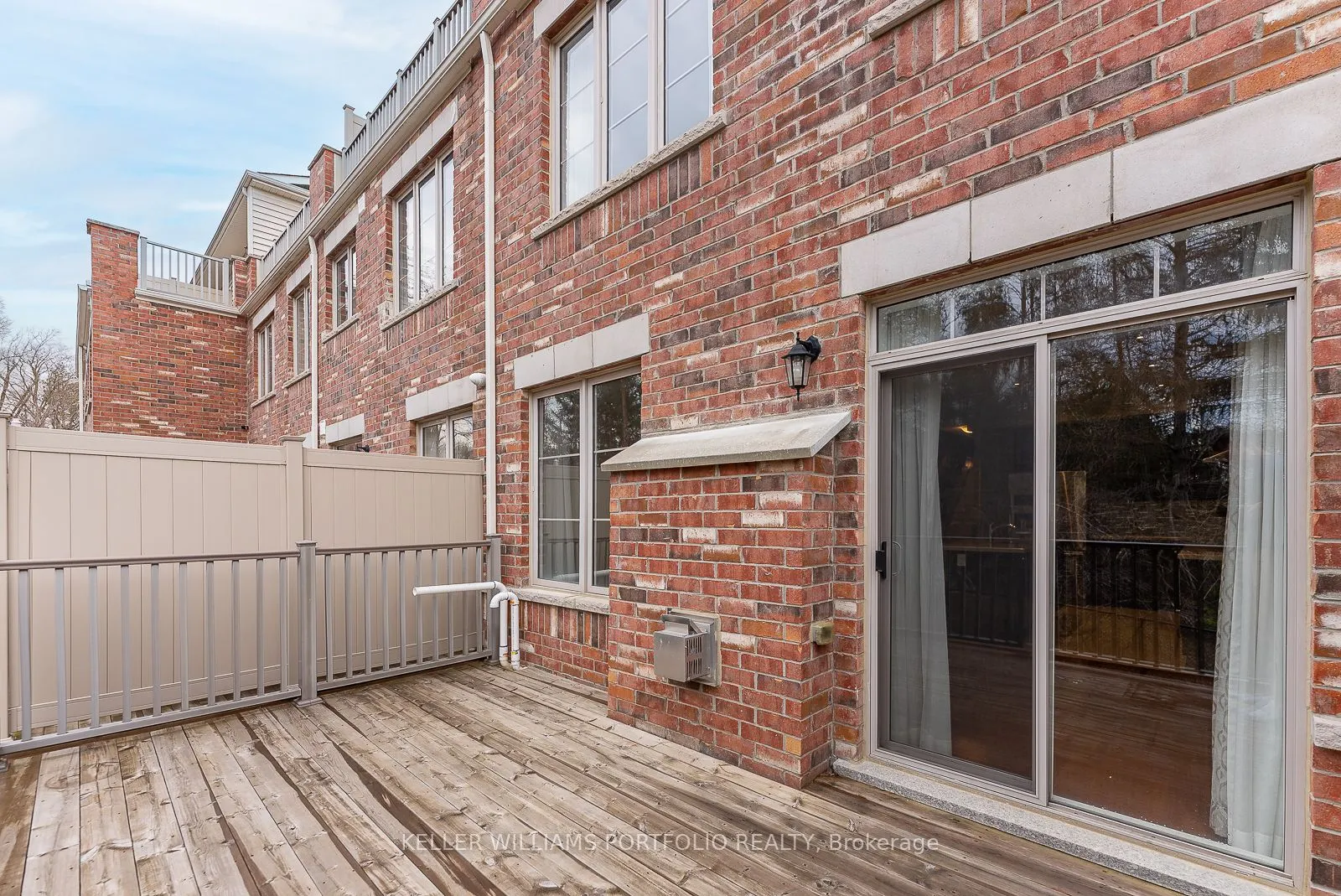 1331 Major Mackenzie Drive W, #83