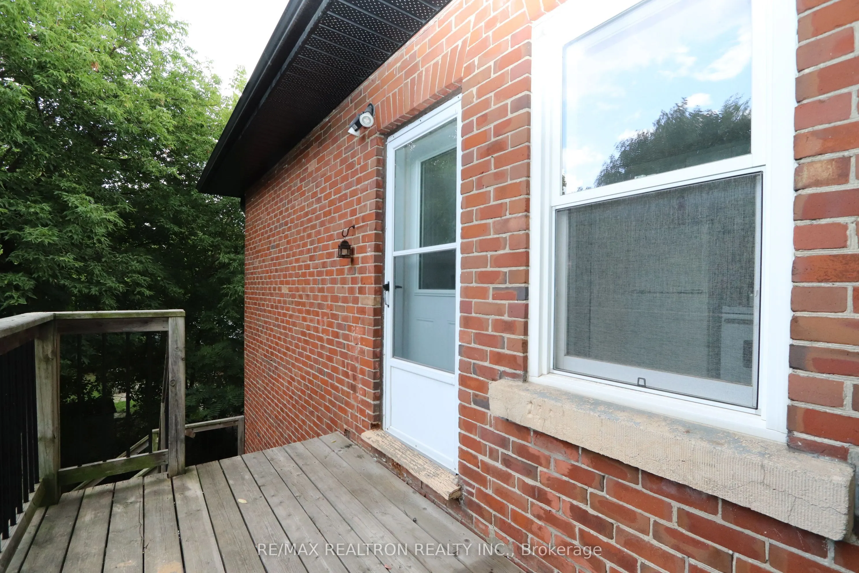 269 Main Street N, #Loft