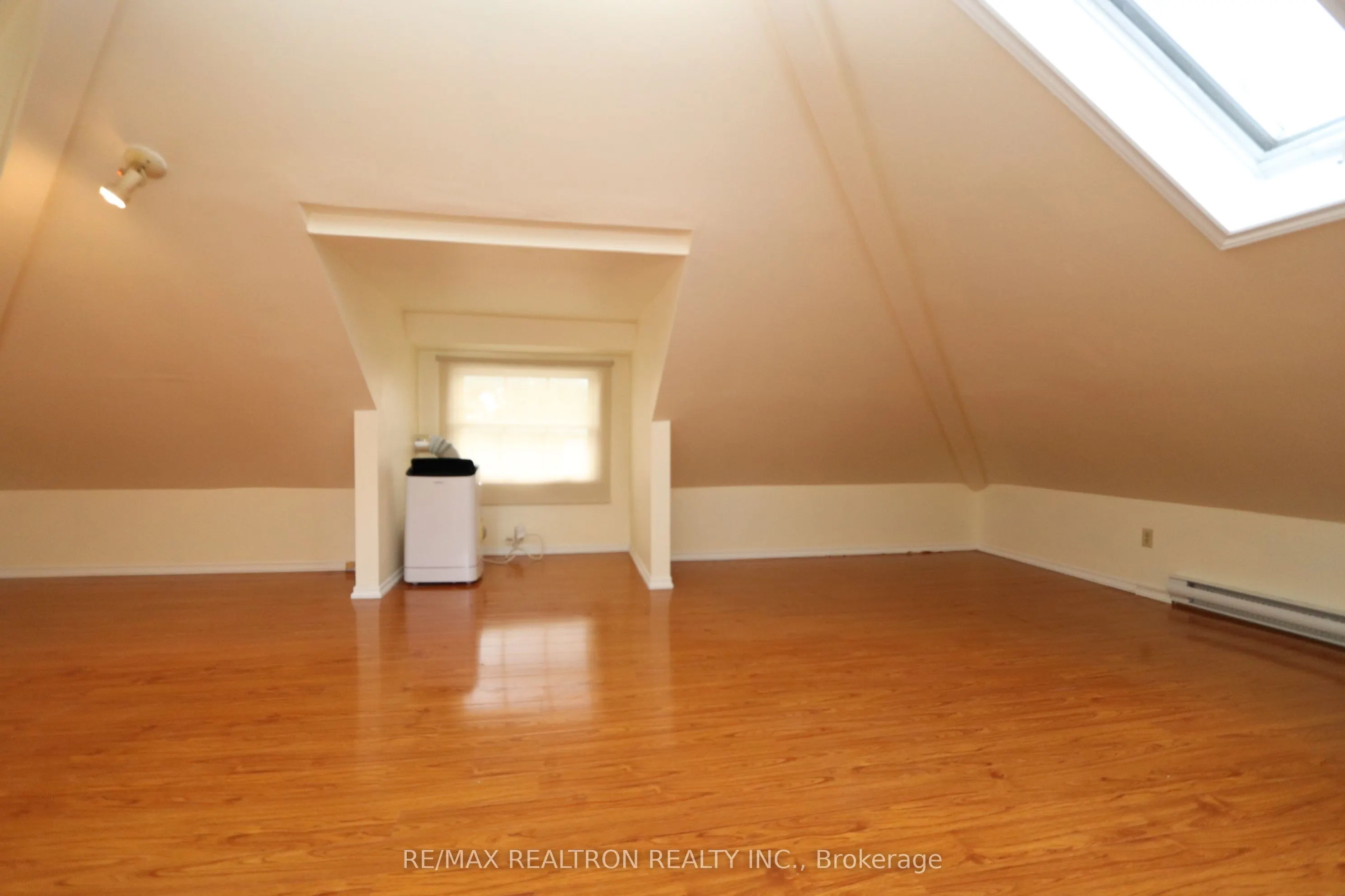 269 Main Street N, #Loft