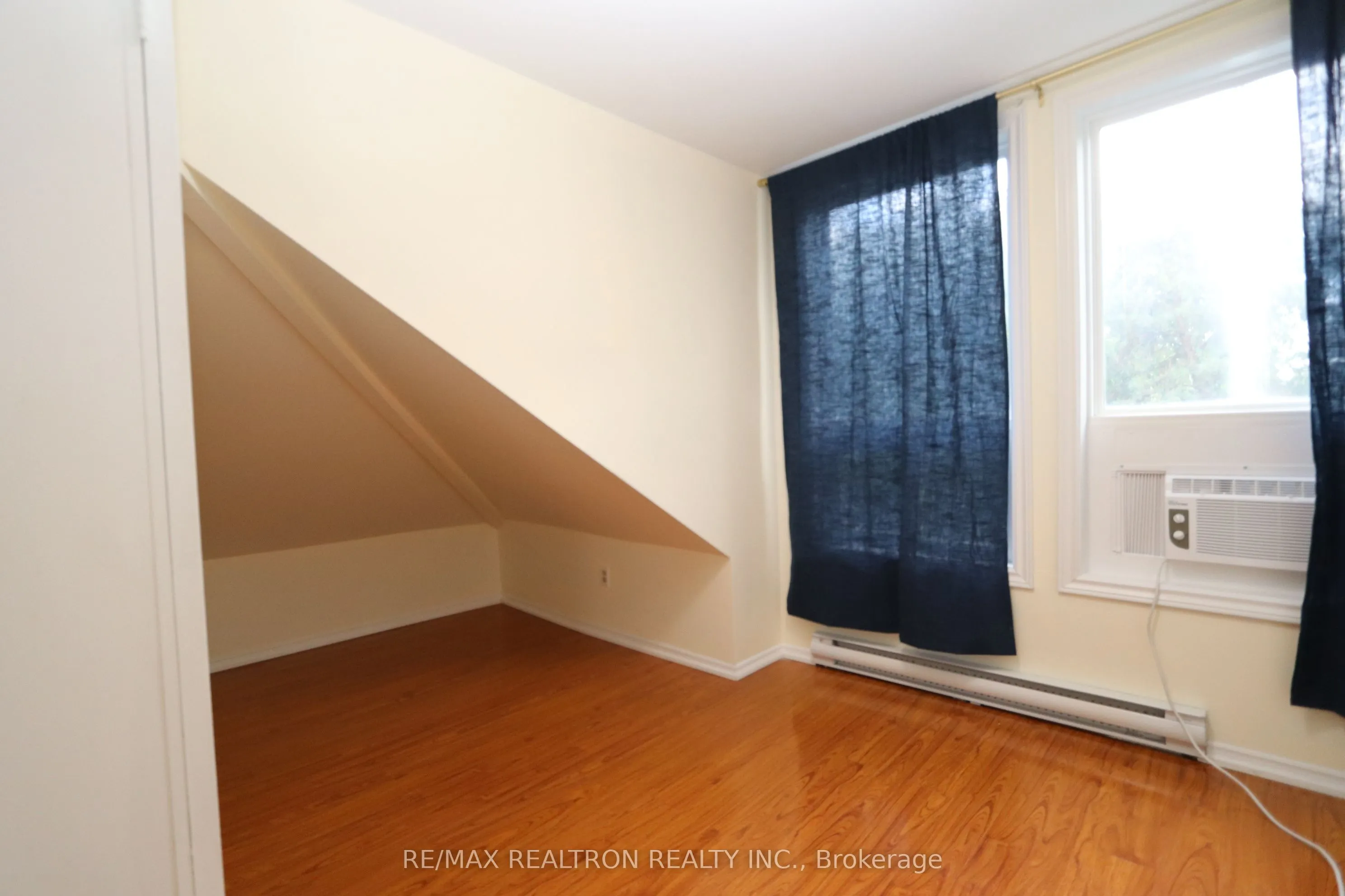 269 Main Street N, #Loft