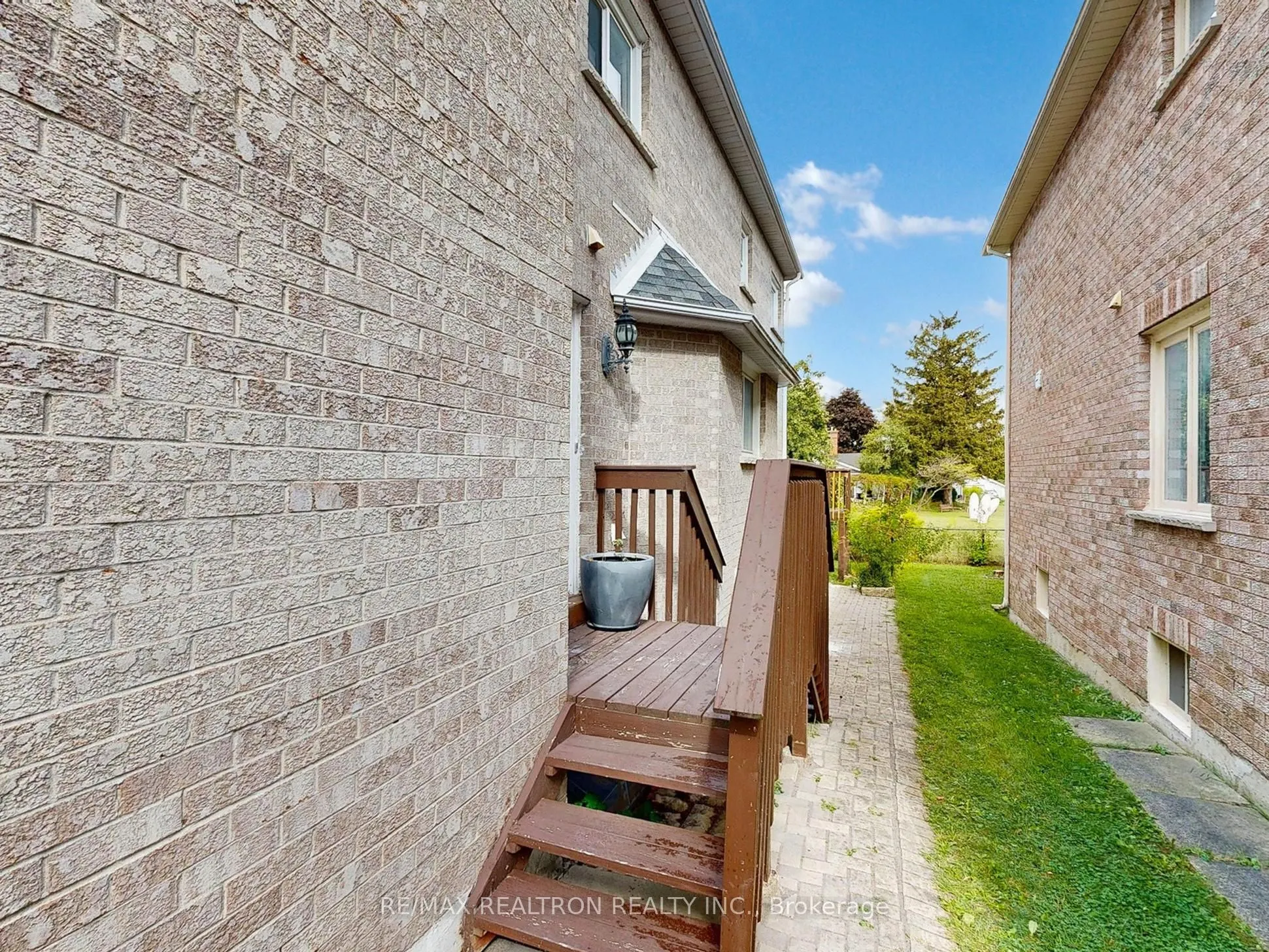 5 Cantex Court, #Basement Unit-A